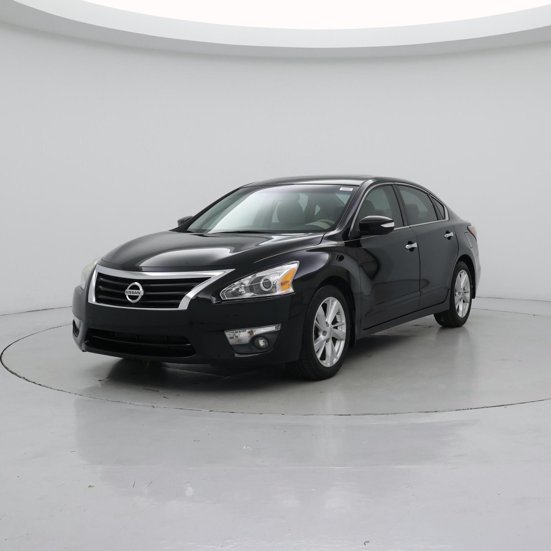 Thumbnail: 2014 Nissan Altima - 4