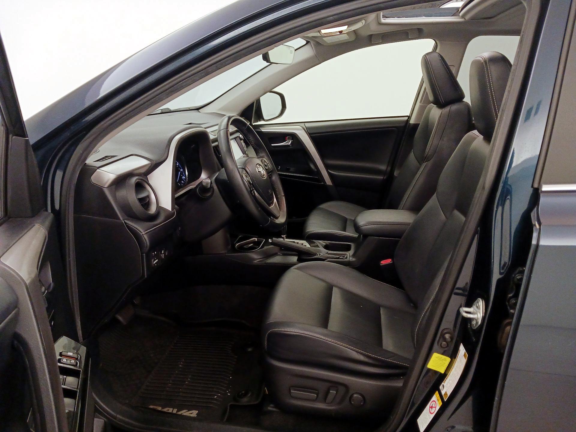 Thumbnail: 2017 Toyota RAV4 - 11