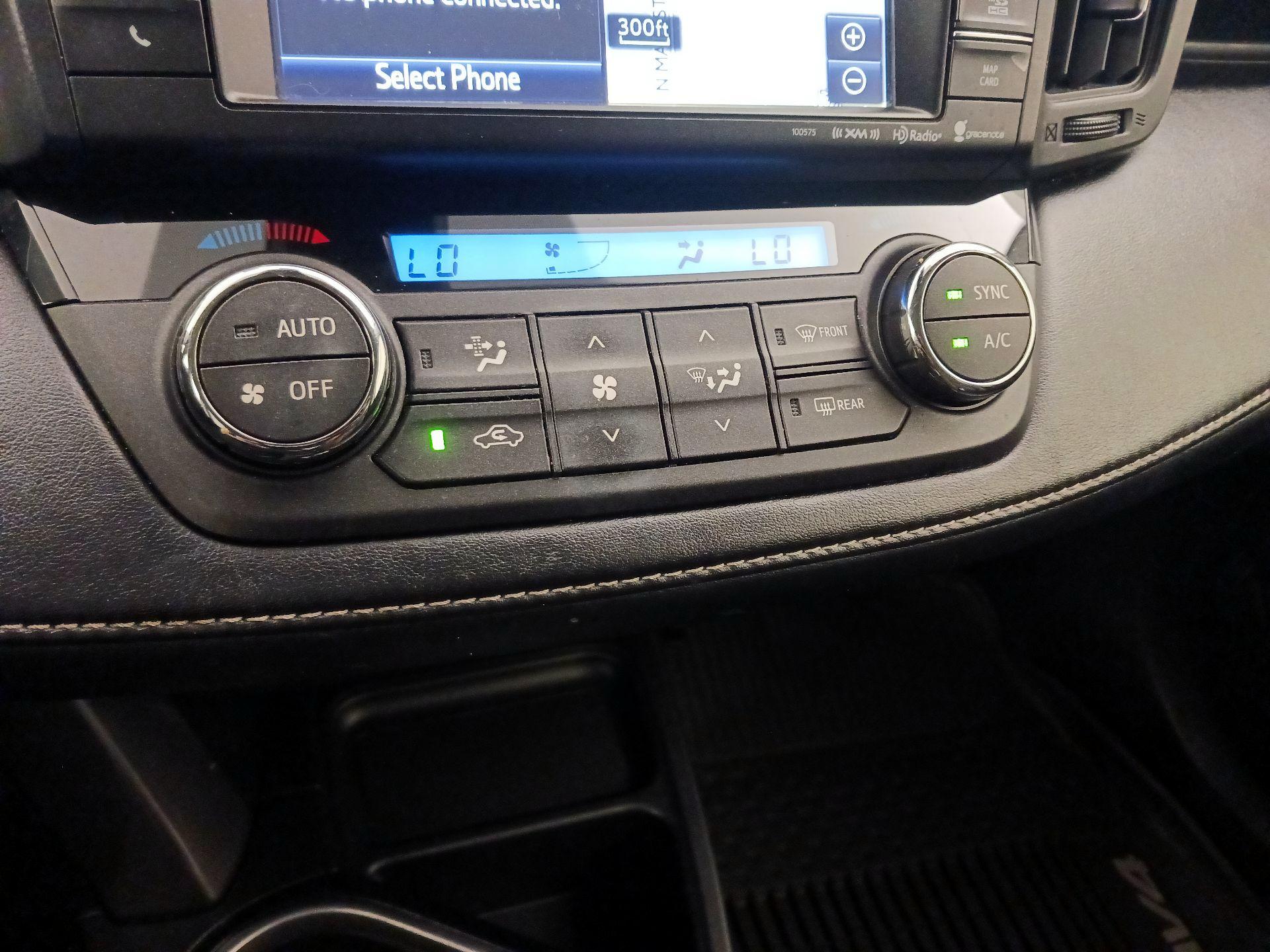 Thumbnail: 2017 Toyota RAV4 - 17