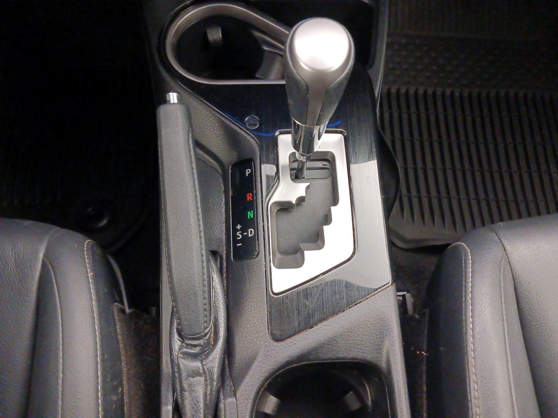 Thumbnail: 2017 Toyota RAV4 - 18