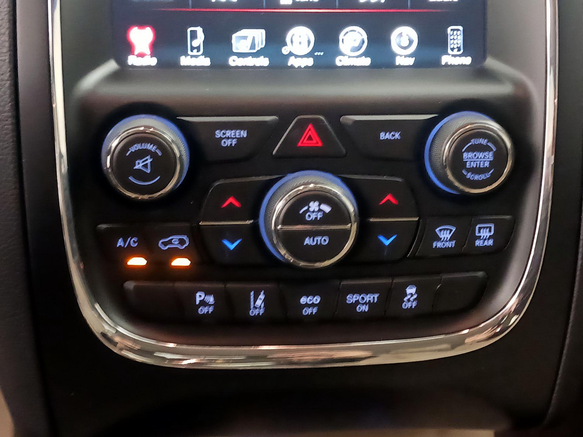 Thumbnail: 2017 Dodge Durango - 17