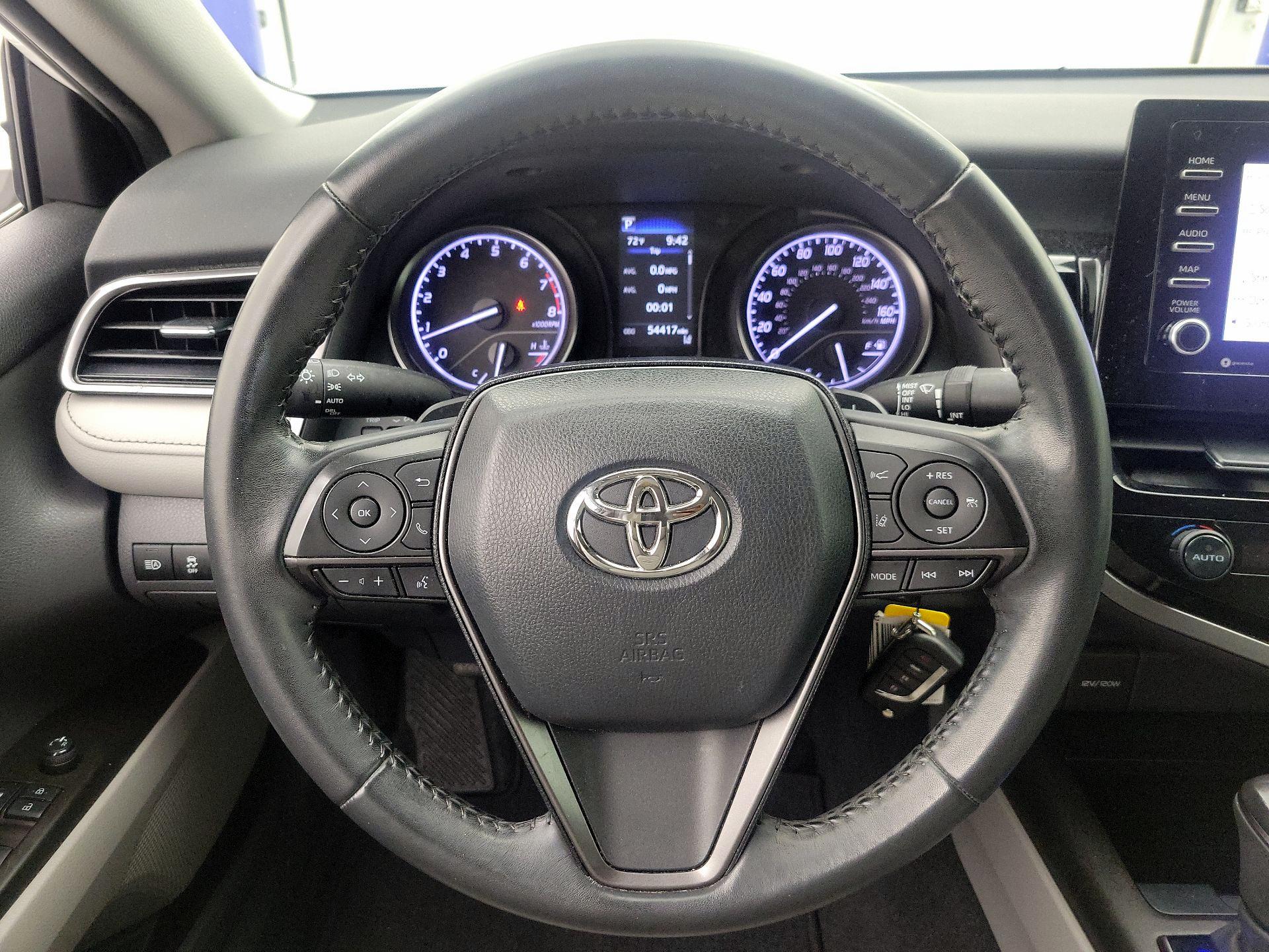 Thumbnail: 2021 Toyota Camry - 10