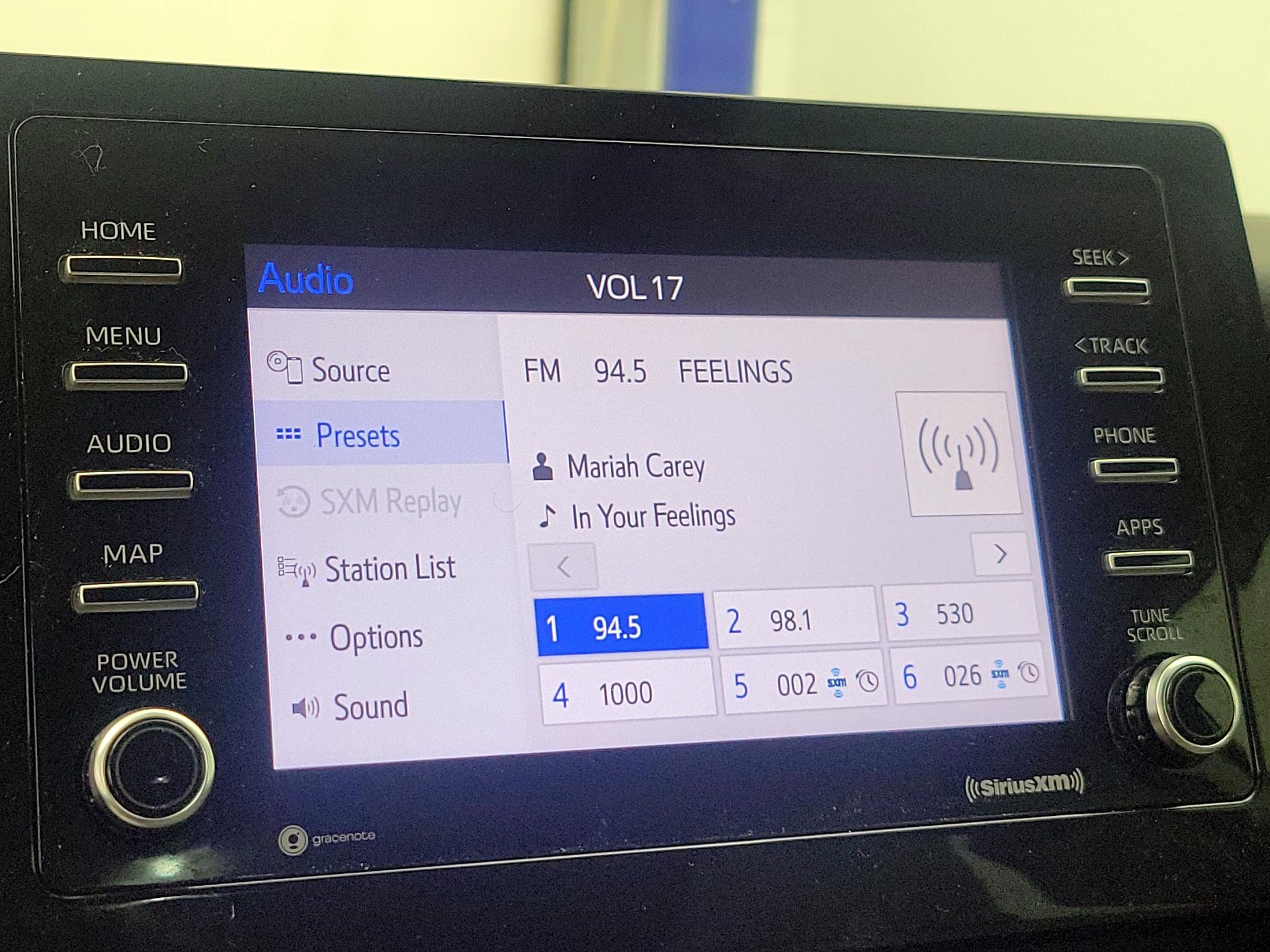 Thumbnail: 2021 Toyota Camry - 15