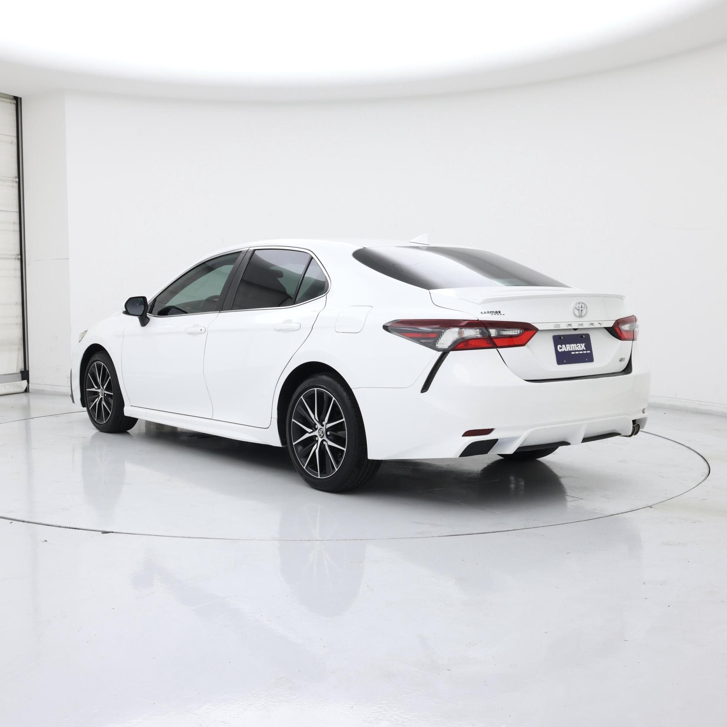 Thumbnail: 2021 Toyota Camry - 2