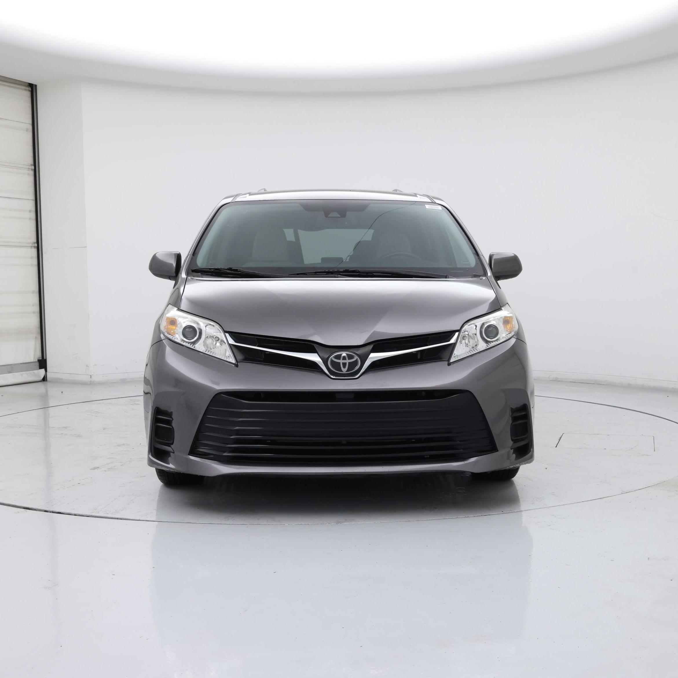 Thumbnail: 2020 Toyota Sienna - 5