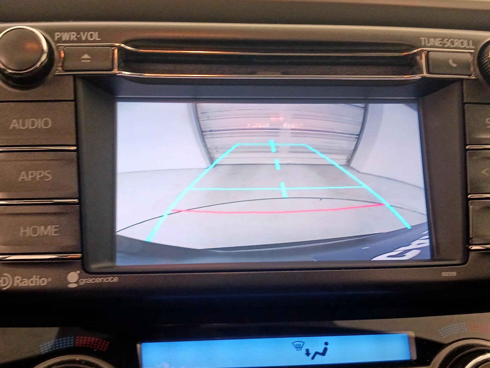 Thumbnail: 2014 Toyota RAV4 - 15