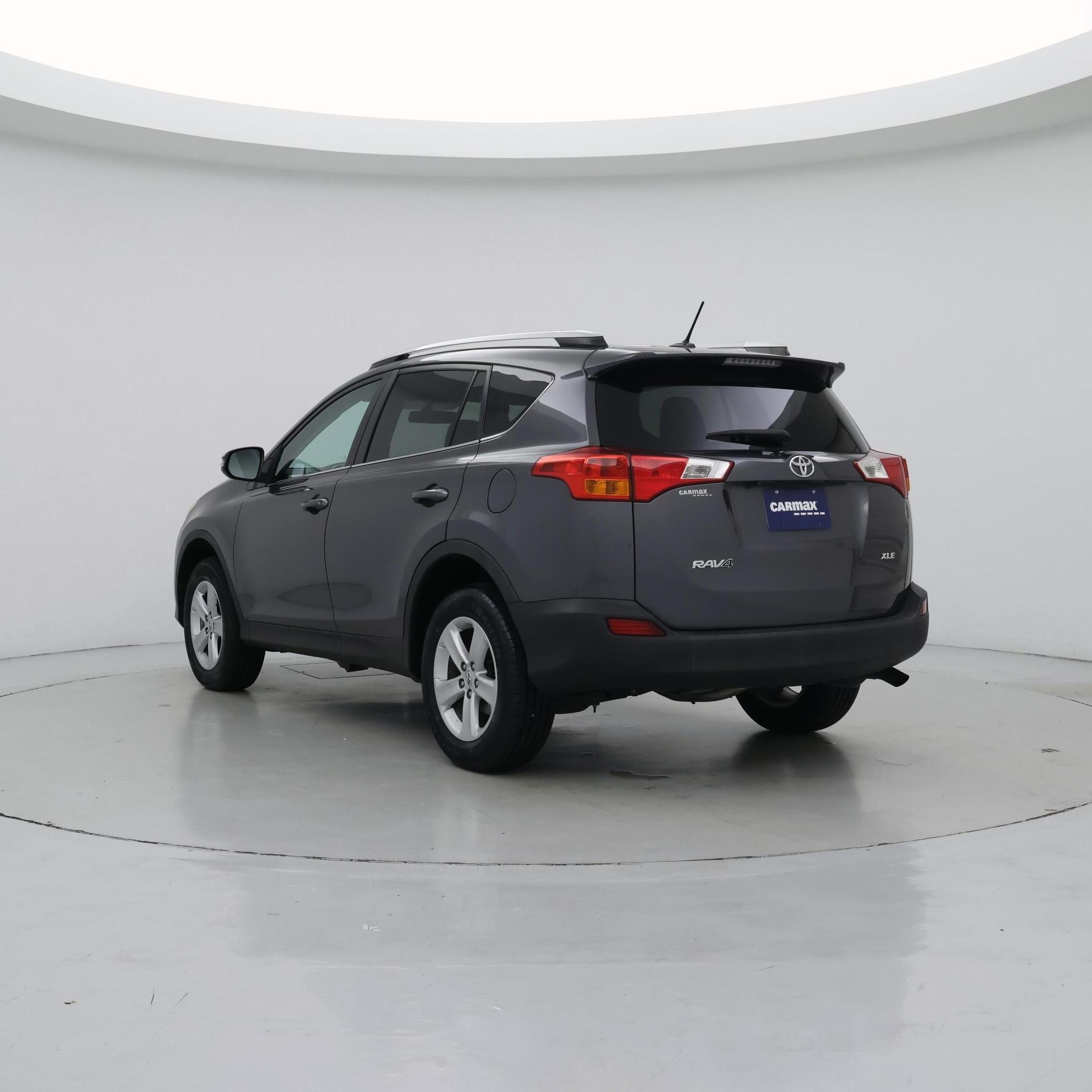 Thumbnail: 2014 Toyota RAV4 - 2