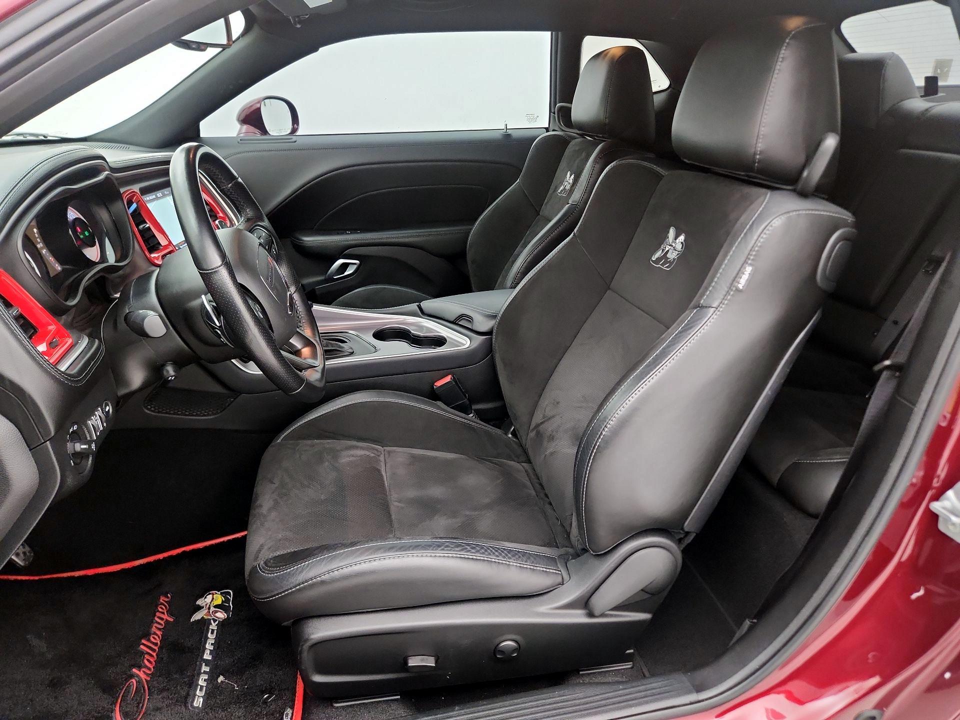 Thumbnail: 2022 Dodge Challenger - 11