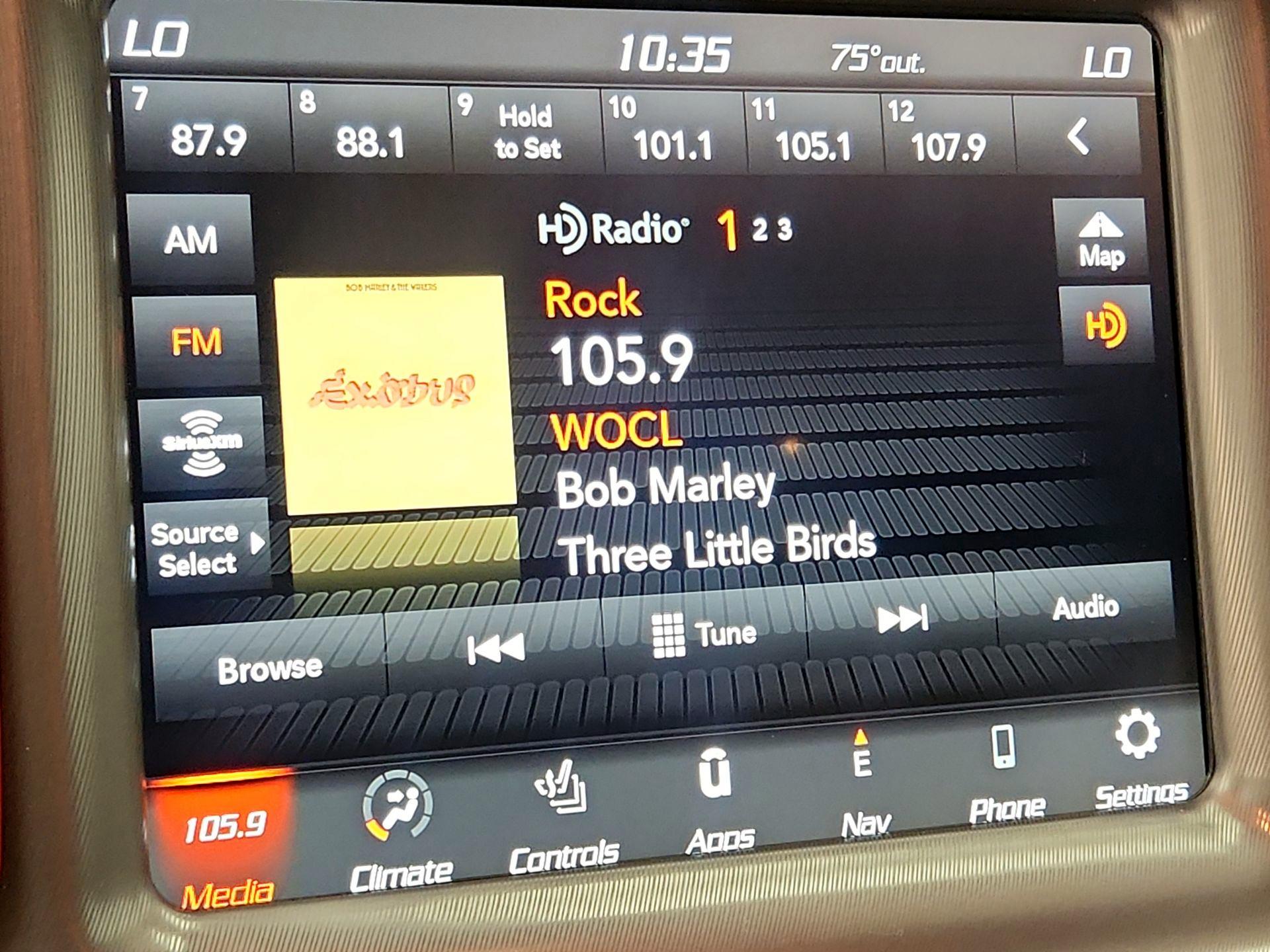 Thumbnail: 2022 Dodge Challenger - 16