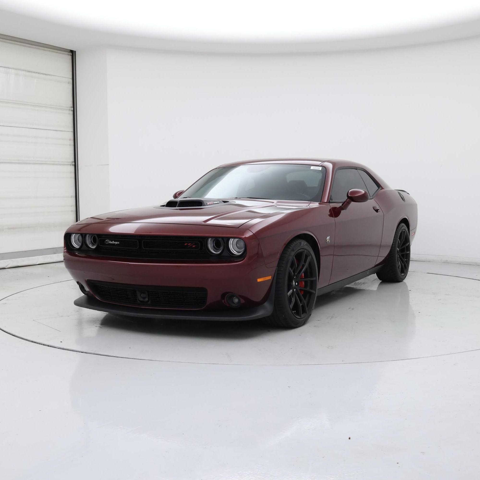 Thumbnail: 2022 Dodge Challenger - 4