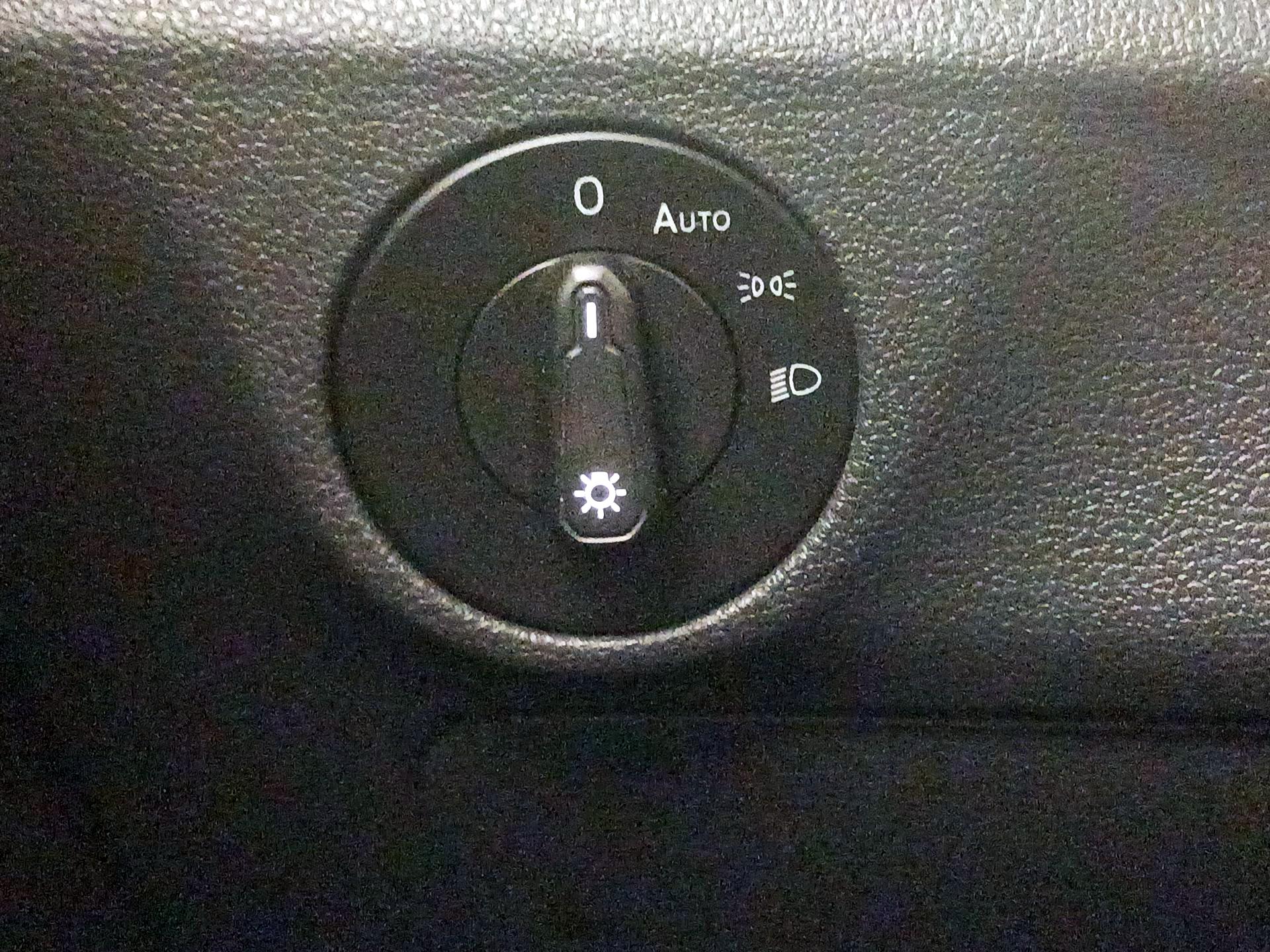 Thumbnail: 2020 Volkswagen Jetta - 13