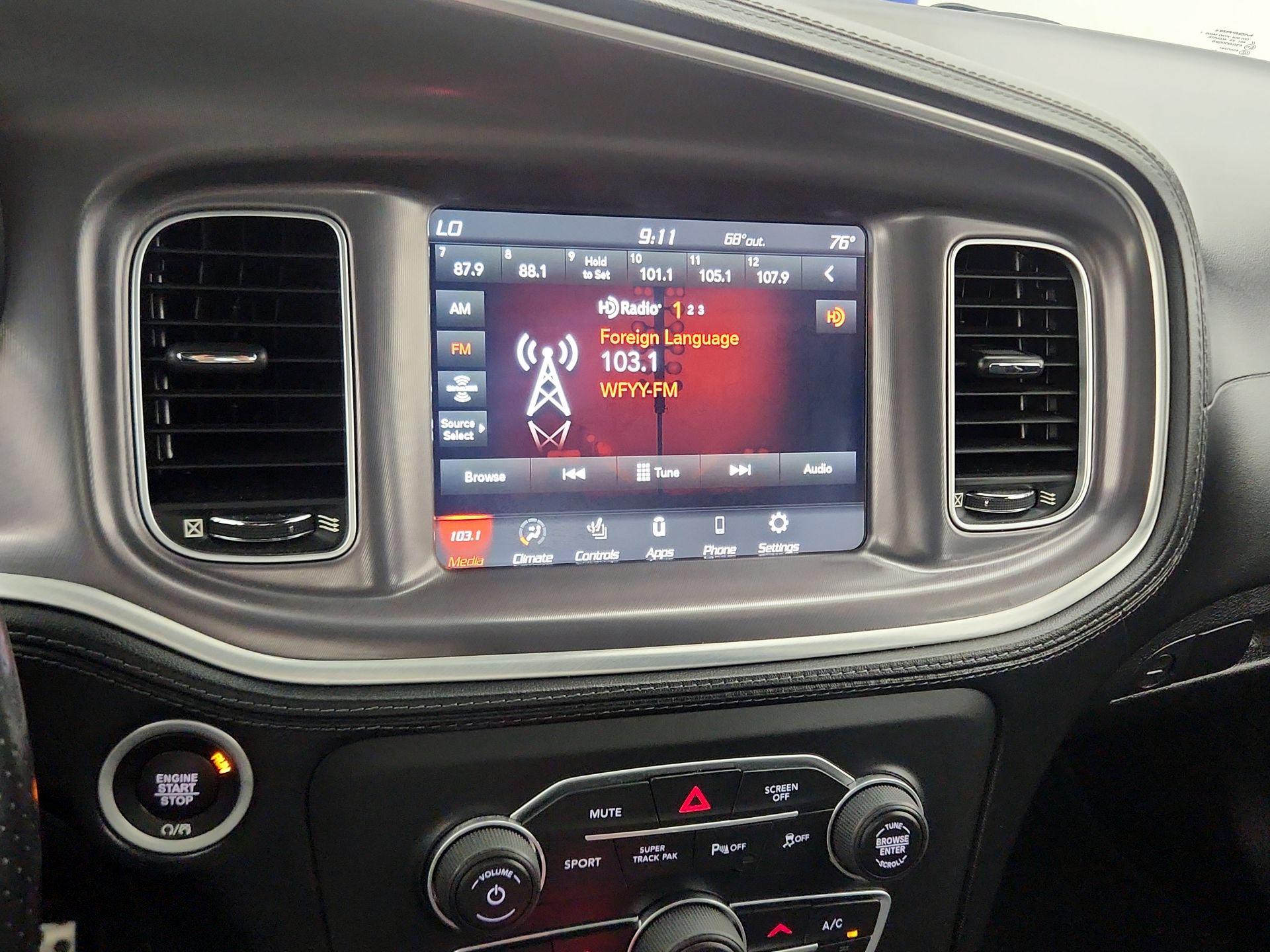 Thumbnail: 2020 Dodge Charger - 15