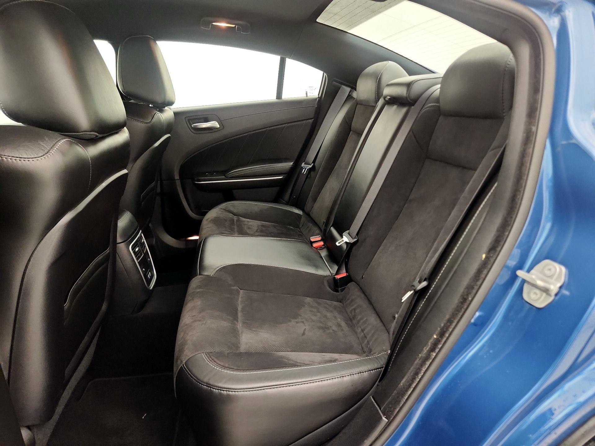 Thumbnail: 2020 Dodge Charger - 19