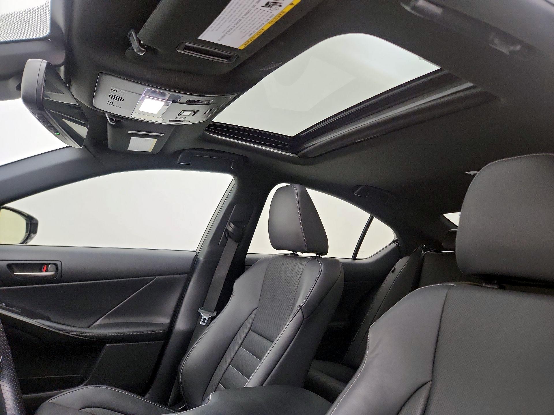 Thumbnail: 2022 Lexus IS - 19