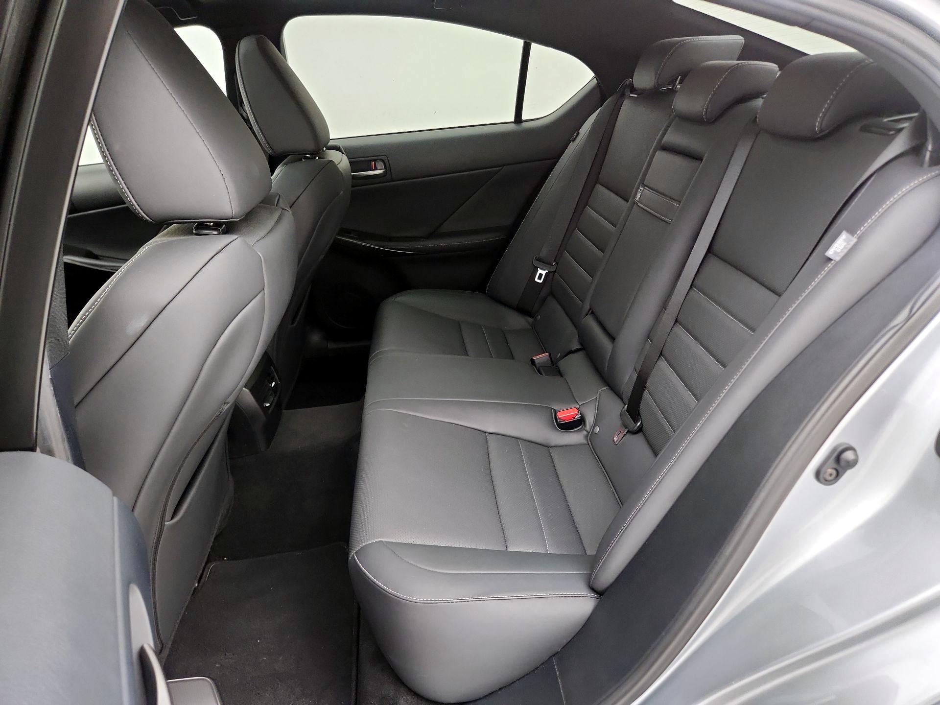 Thumbnail: 2022 Lexus IS - 20