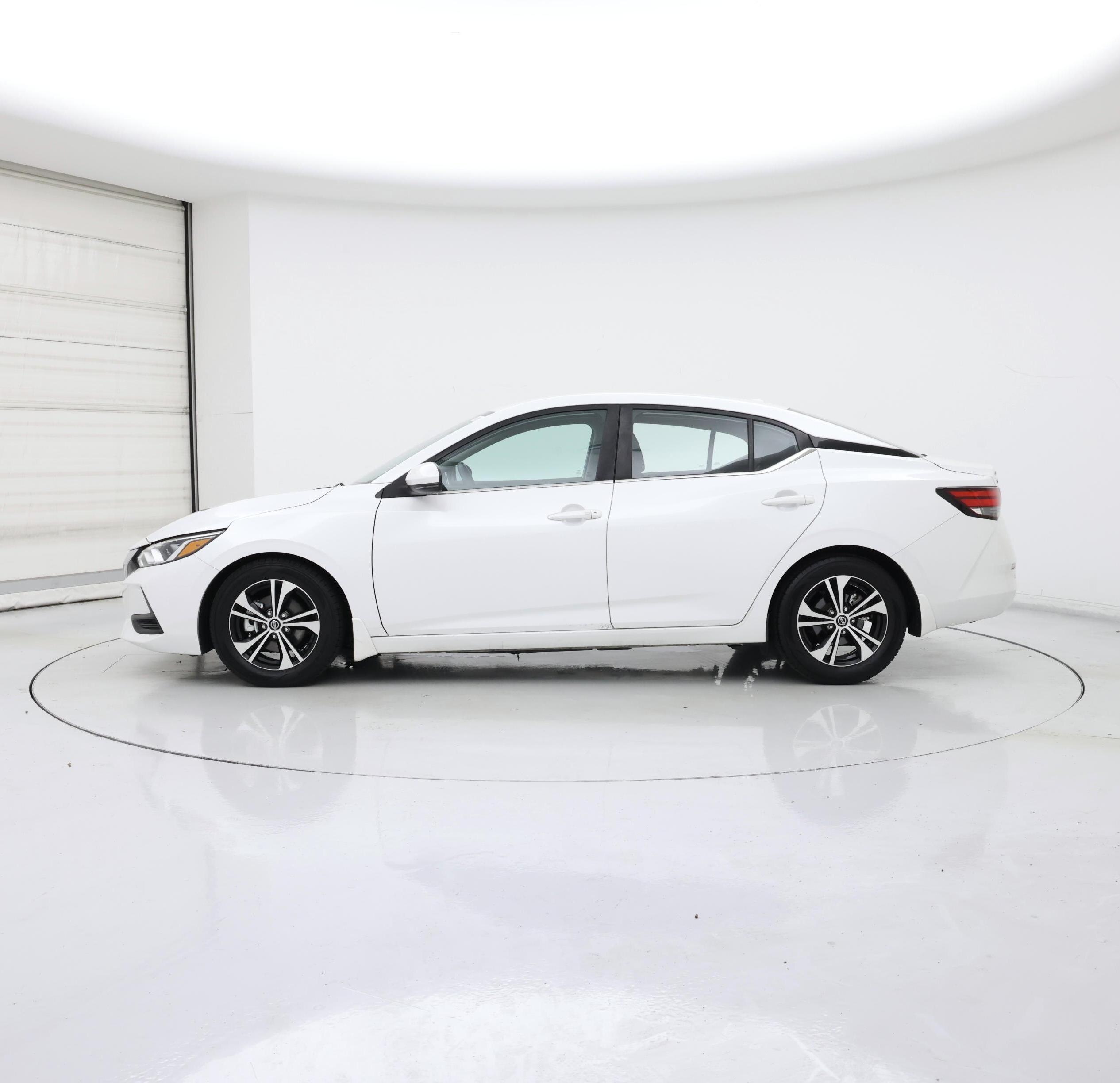 Thumbnail: 2020 Nissan Sentra - 3