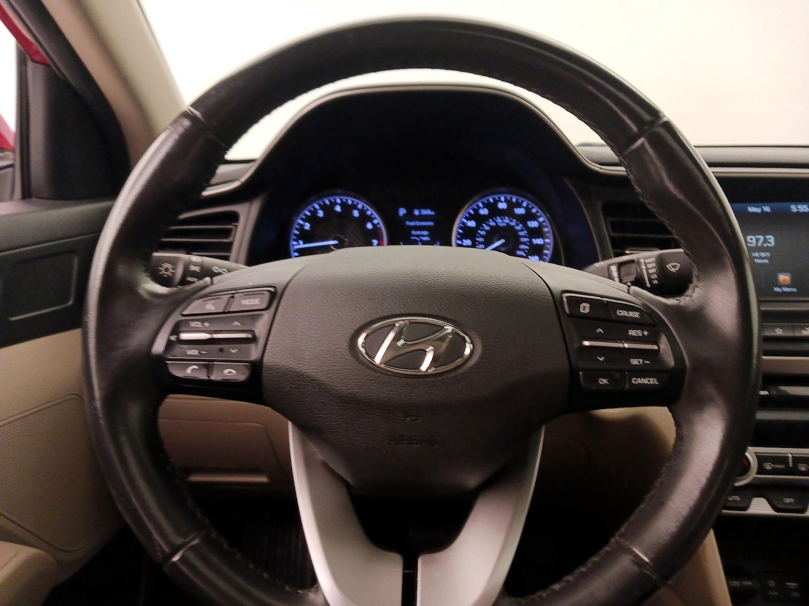 2020 Hyundai Elantra Value Edition - Photo 11