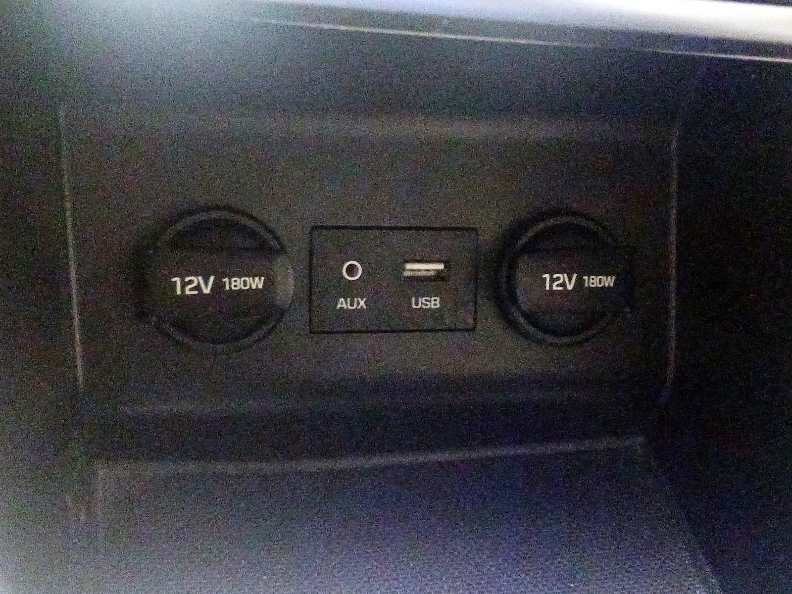 2020 Hyundai Elantra Value Edition - Photo 19