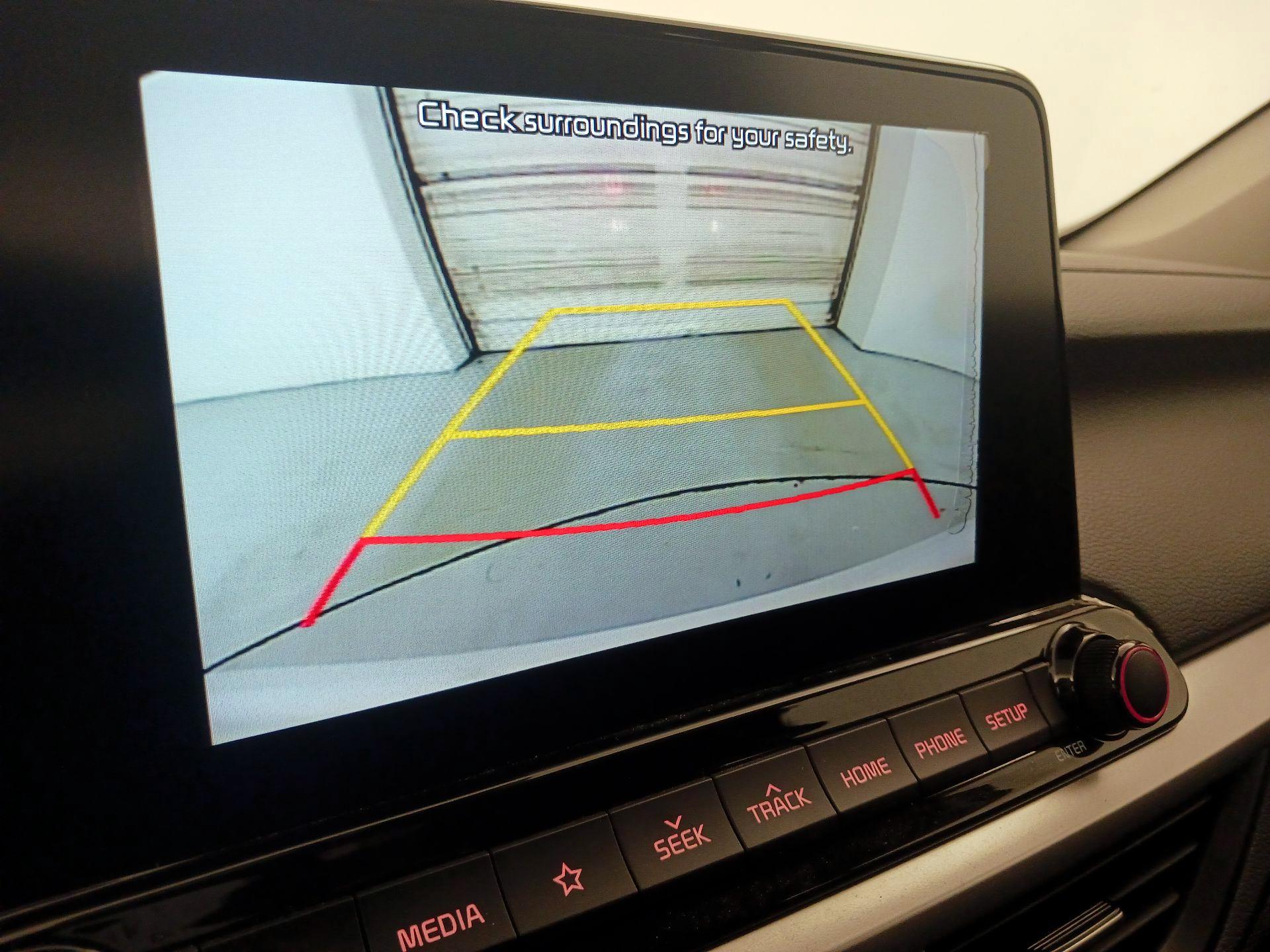 Thumbnail: 2021 Kia Forte - 14