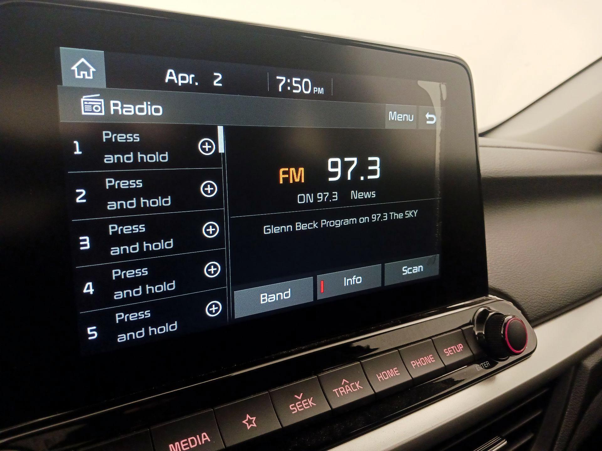 Thumbnail: 2021 Kia Forte - 15