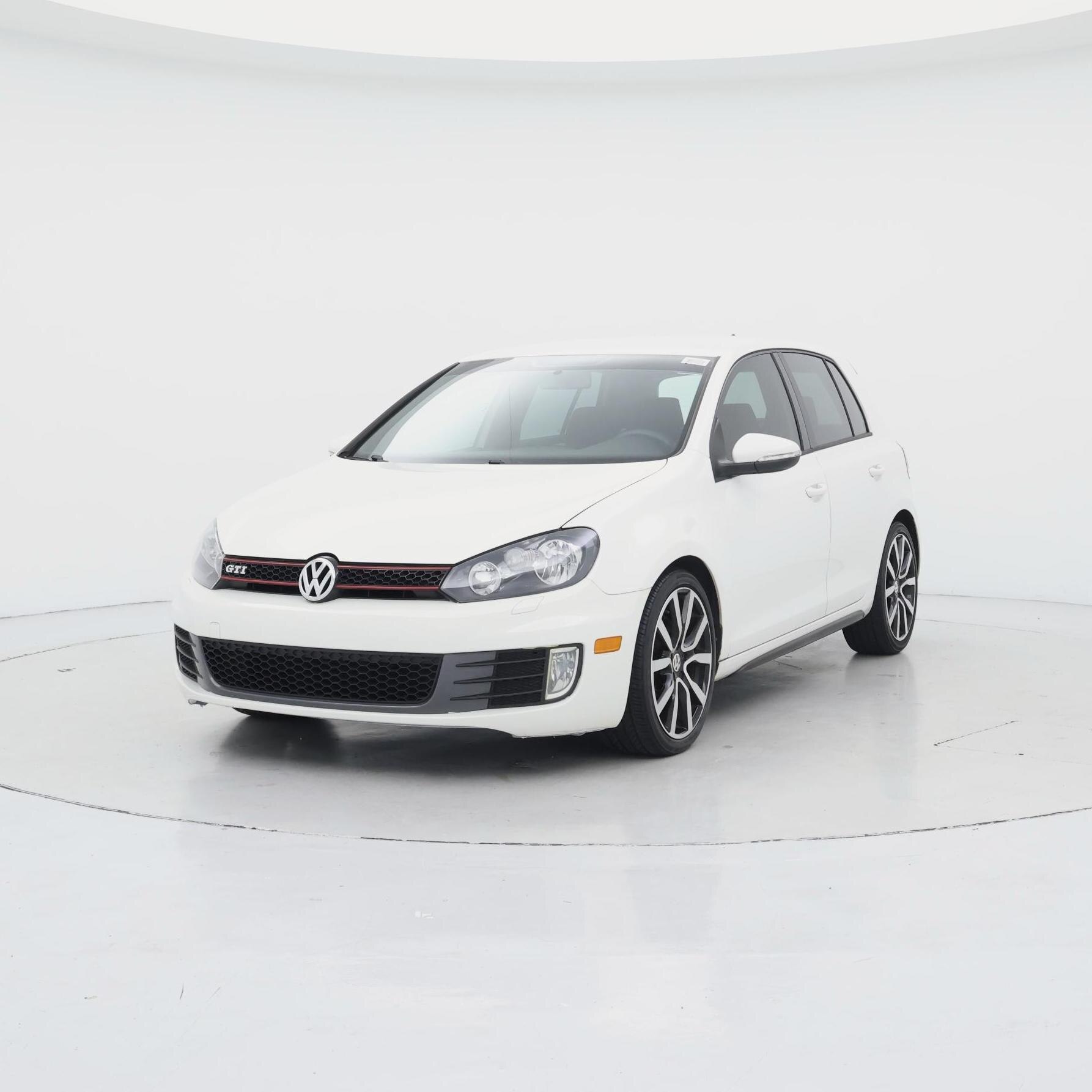 Thumbnail: 2014 Volkswagen Golf - 4