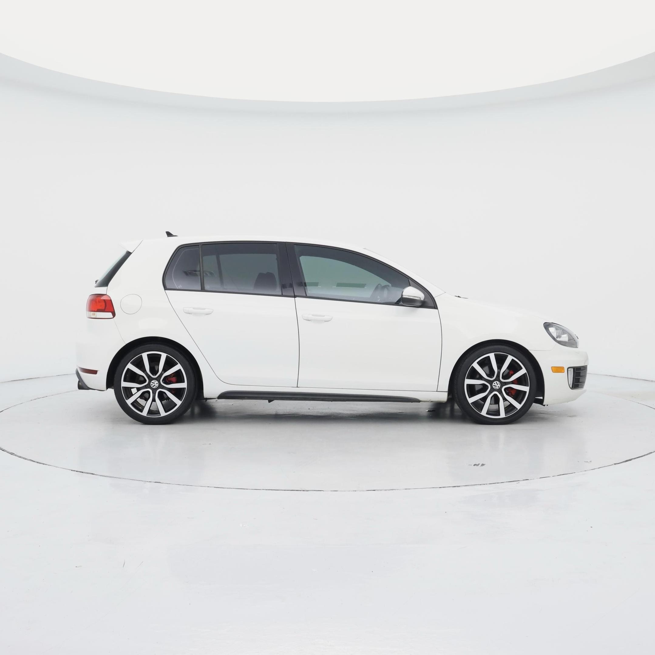 Thumbnail: 2014 Volkswagen Golf - 7