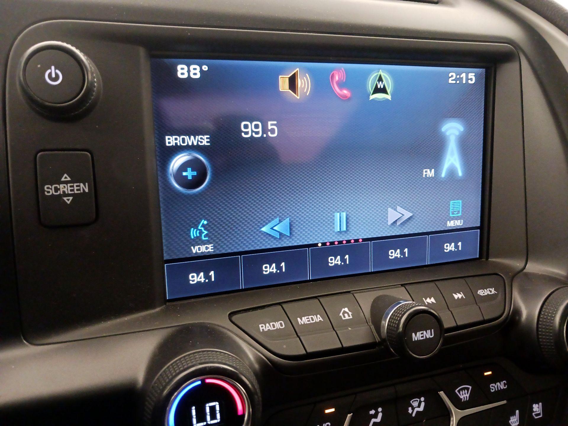 Thumbnail: 2015 Chevrolet Corvette - 15