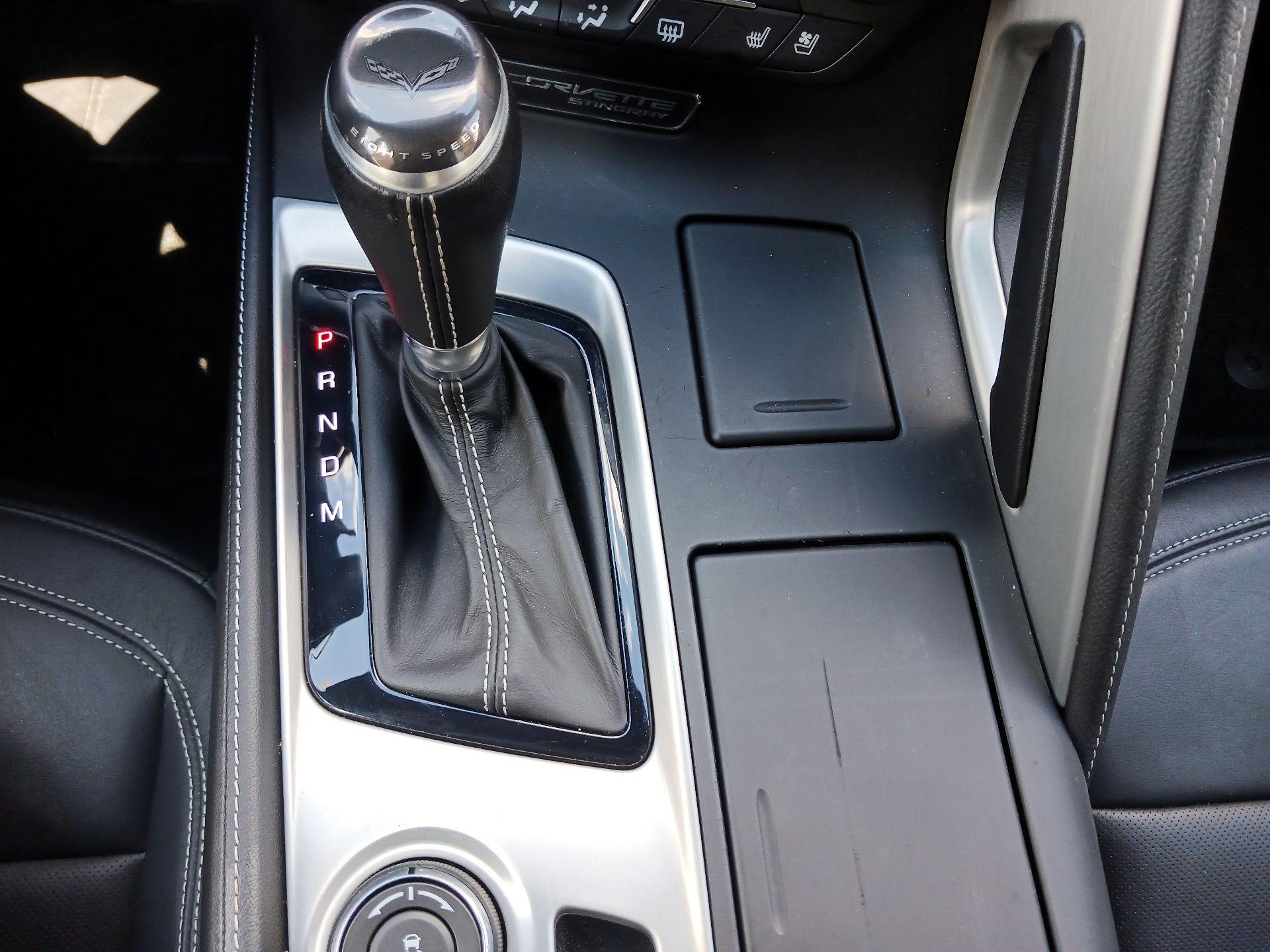 Thumbnail: 2015 Chevrolet Corvette - 17