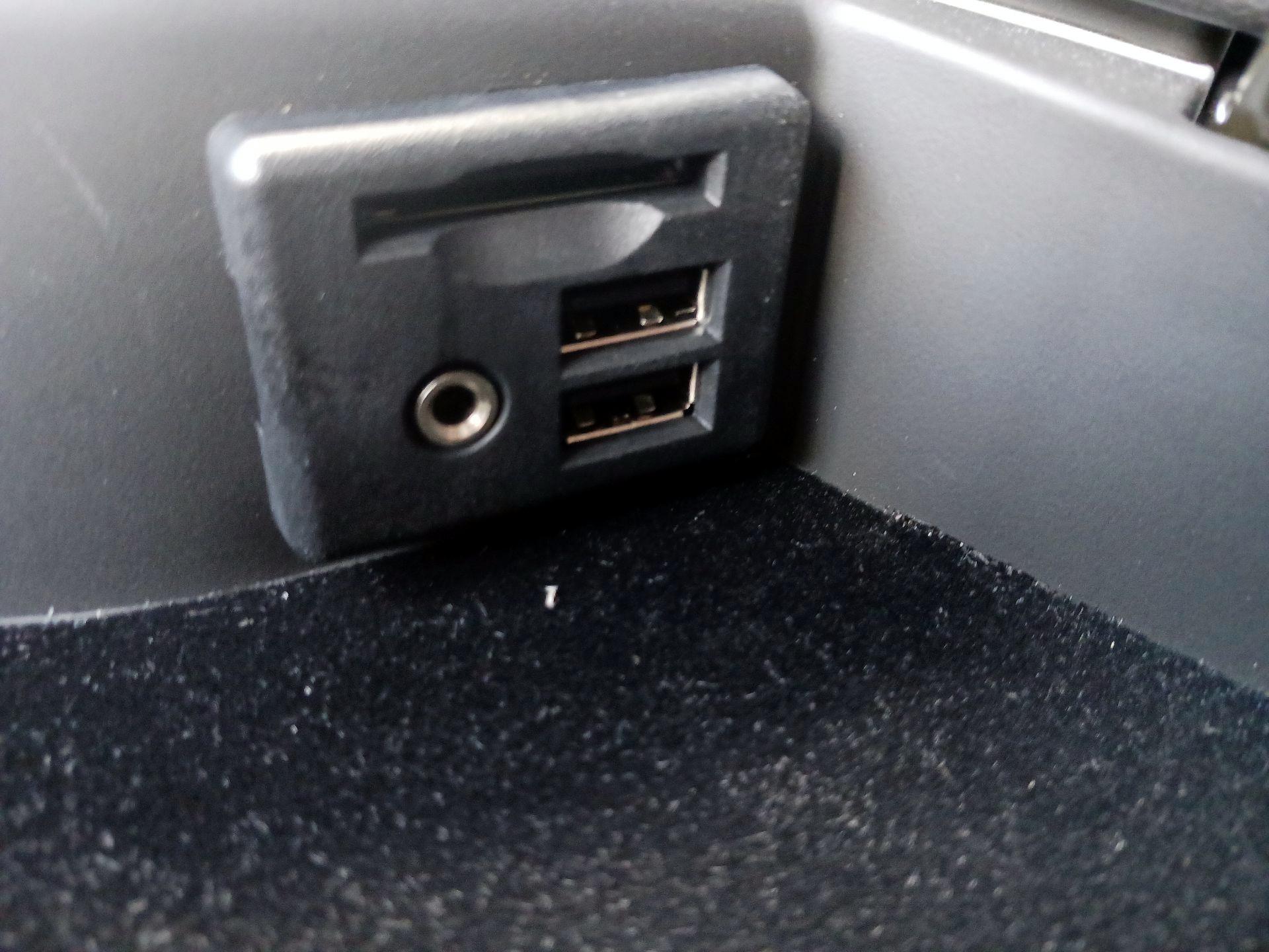 Thumbnail: 2015 Chevrolet Corvette - 18