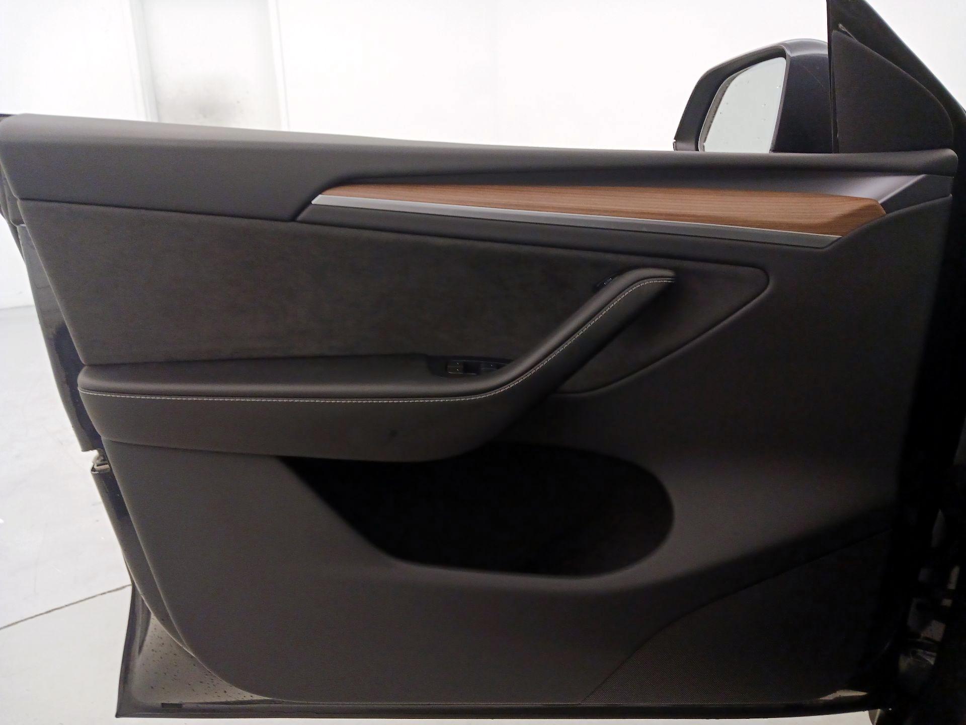 Thumbnail: 2024 Tesla Model Y - 12