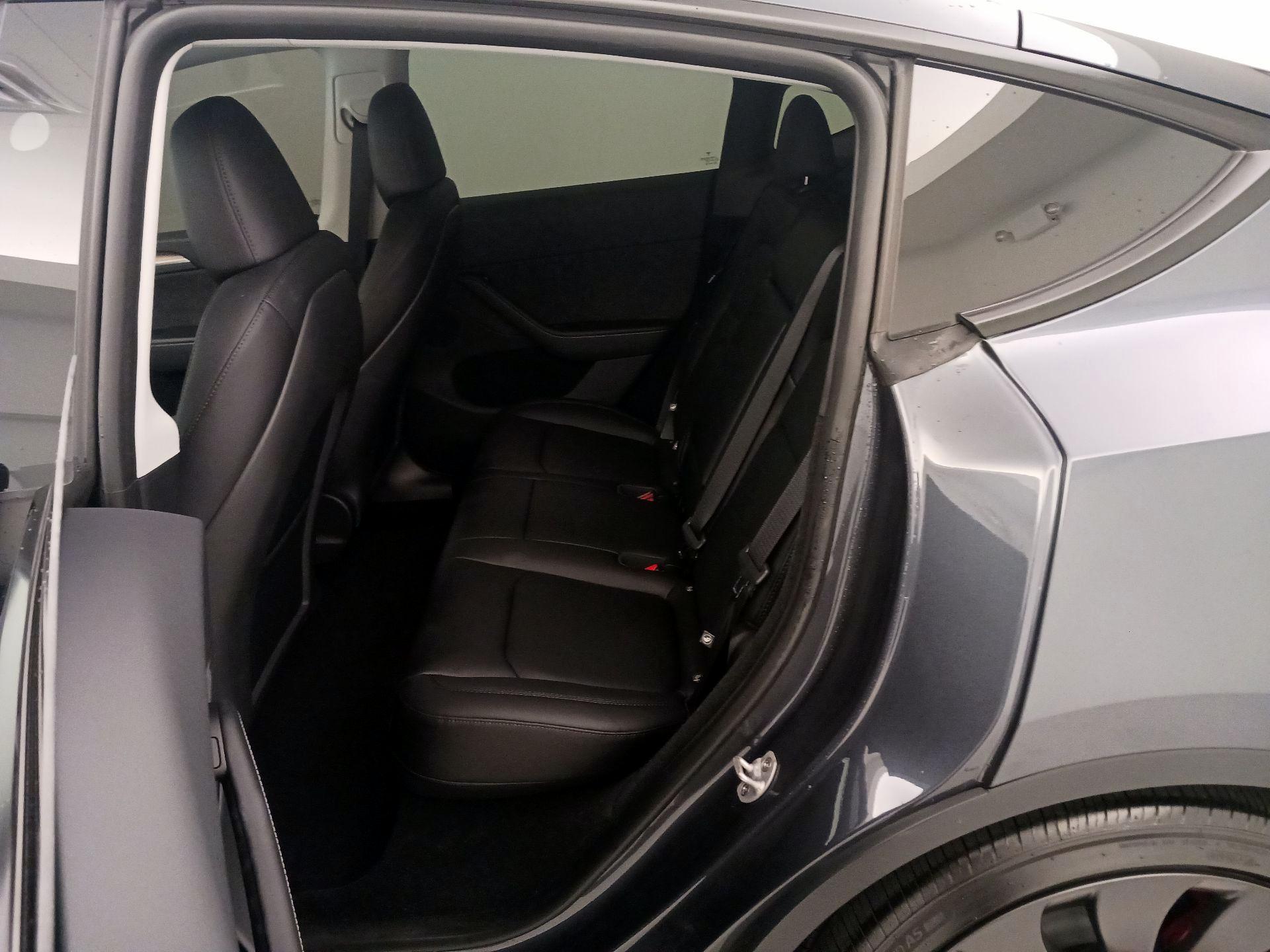 Thumbnail: 2024 Tesla Model Y - 20
