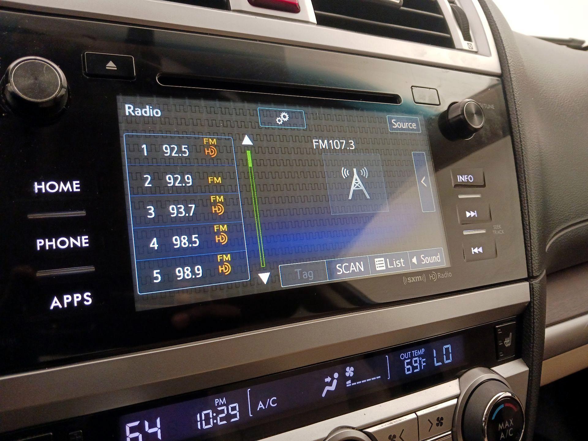 Thumbnail: 2016 Subaru Outback - 15