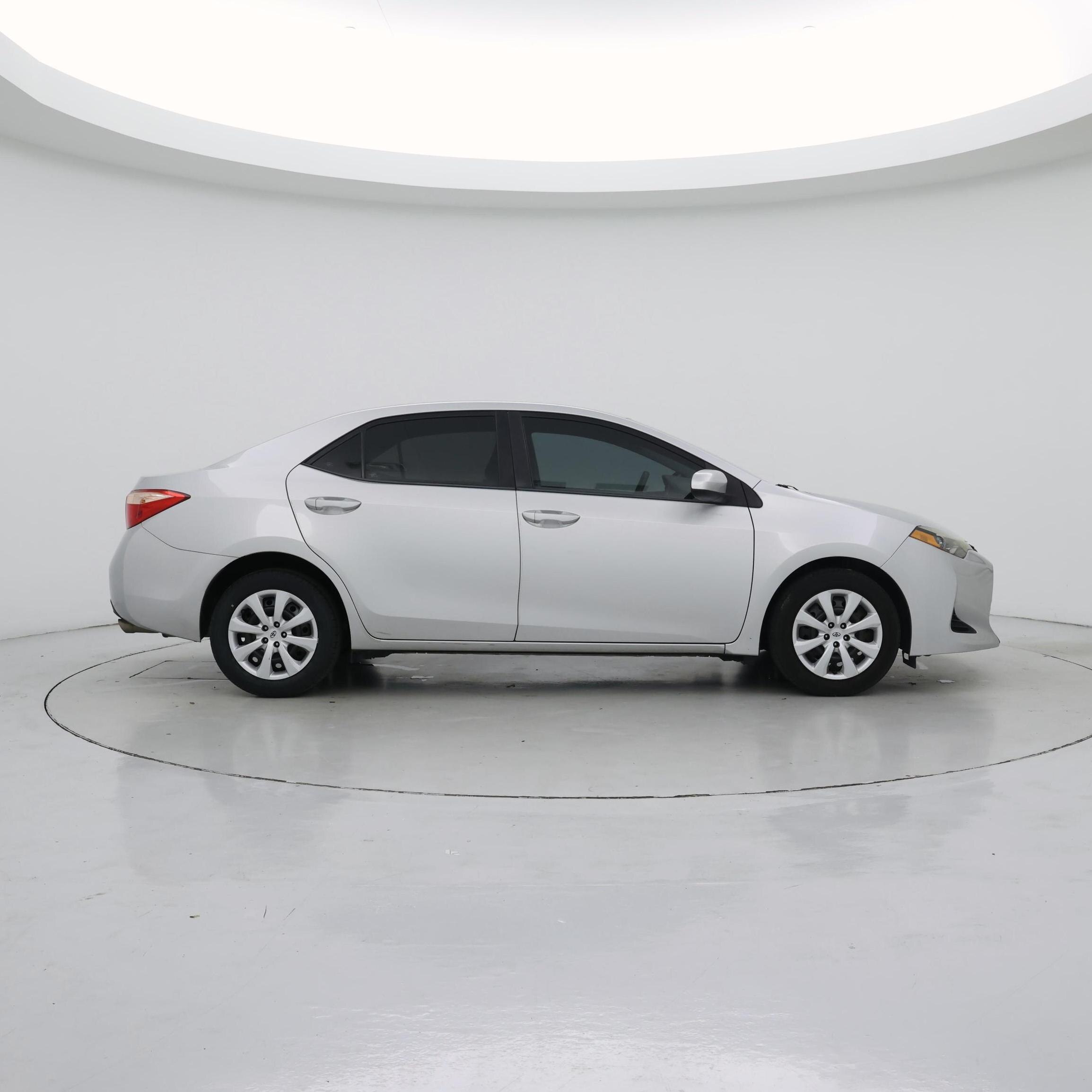 Thumbnail: 2018 Toyota Corolla - 7