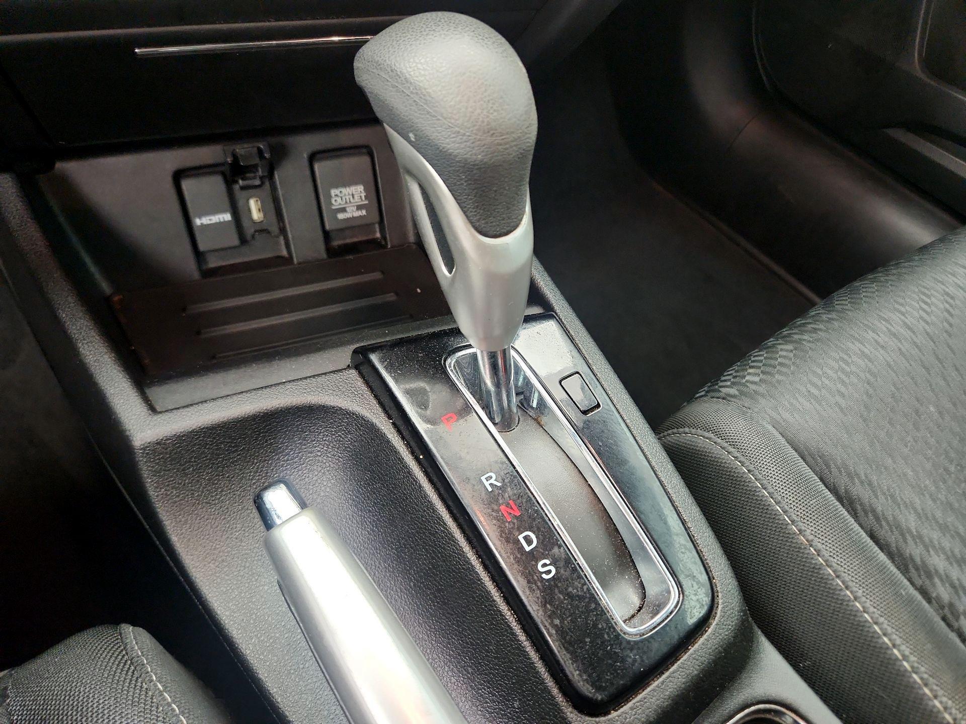 Thumbnail: 2015 Honda Civic - 17