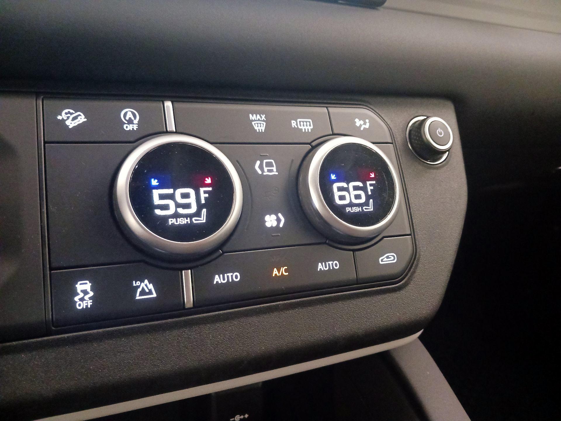 Thumbnail: 2024 Land Rover Defender - 16