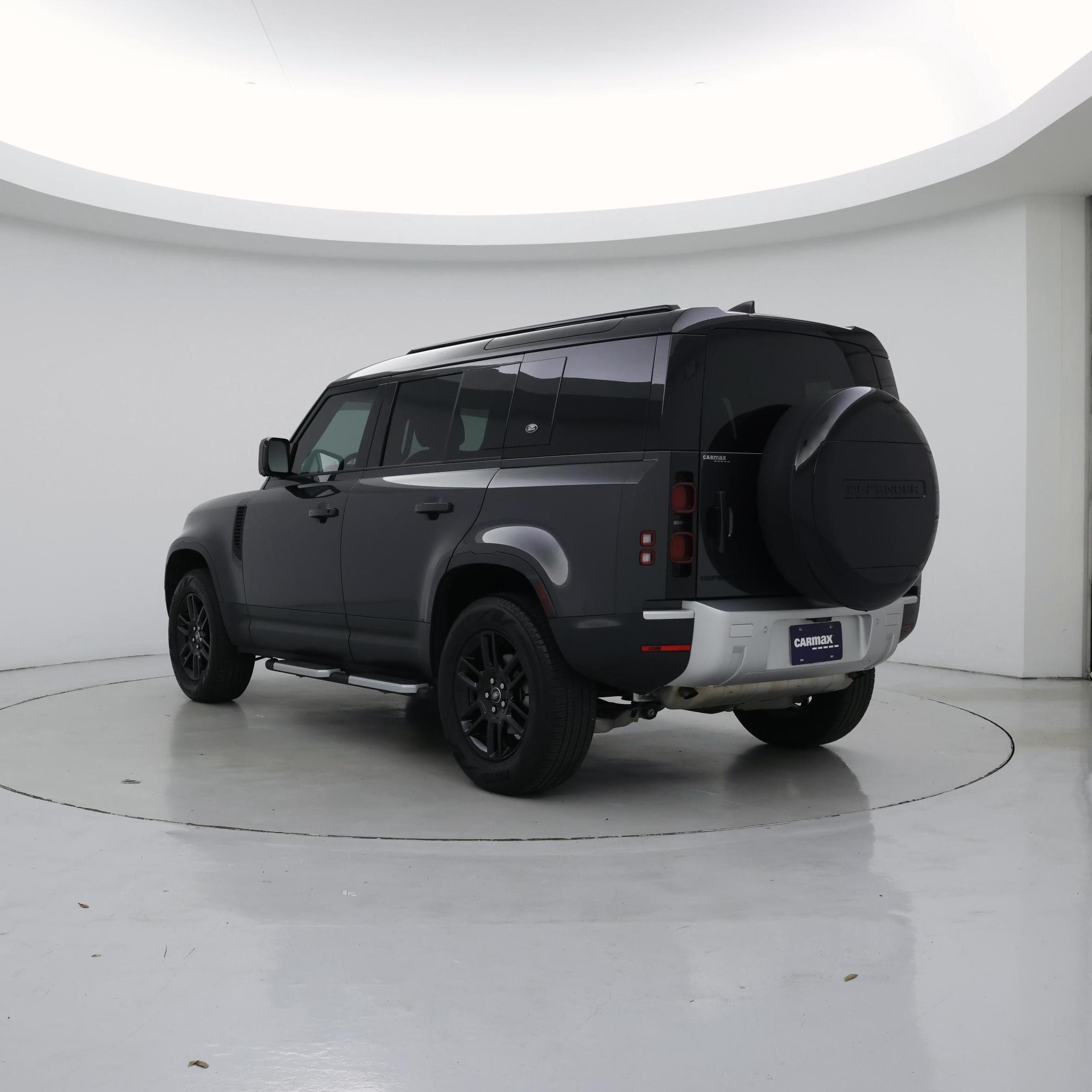 Thumbnail: 2024 Land Rover Defender - 2