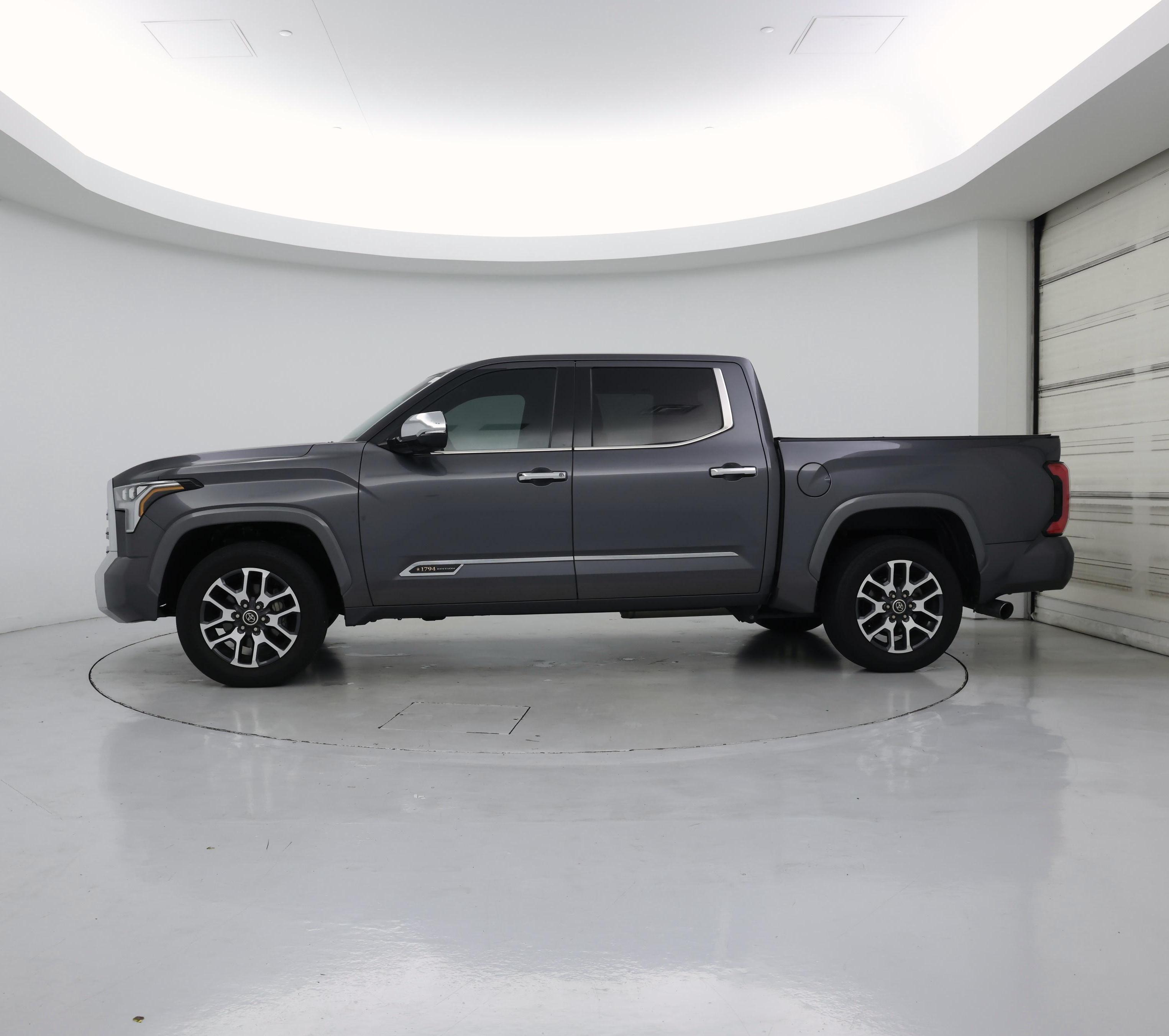 Thumbnail: 2023 Toyota Tundra - 3