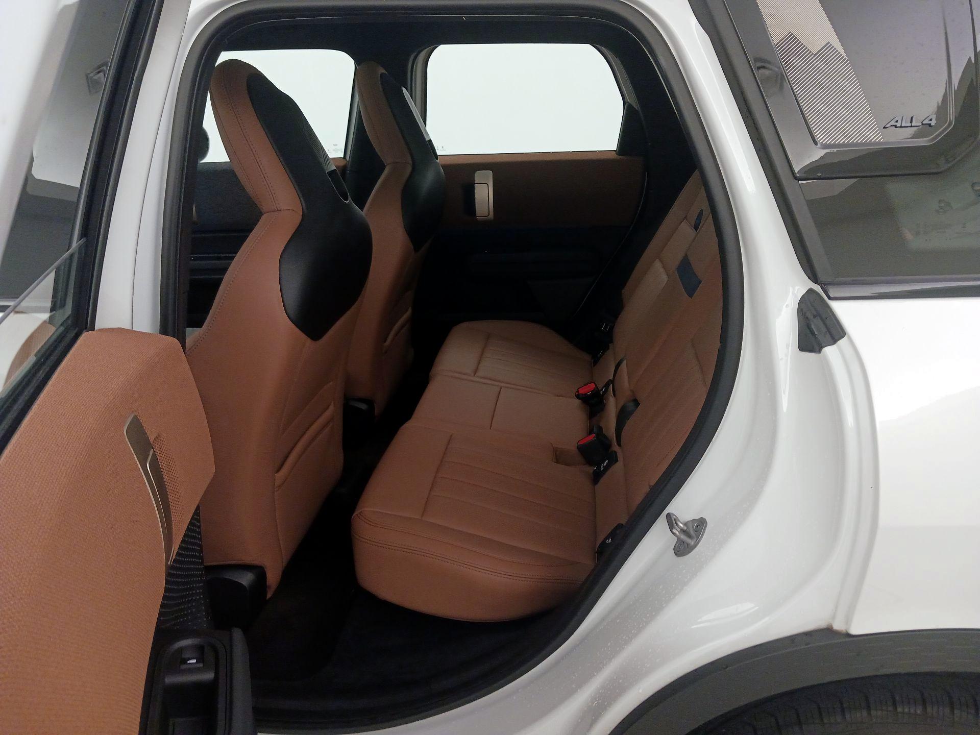 Thumbnail: 2025 MINI Cooper Countryman - 20