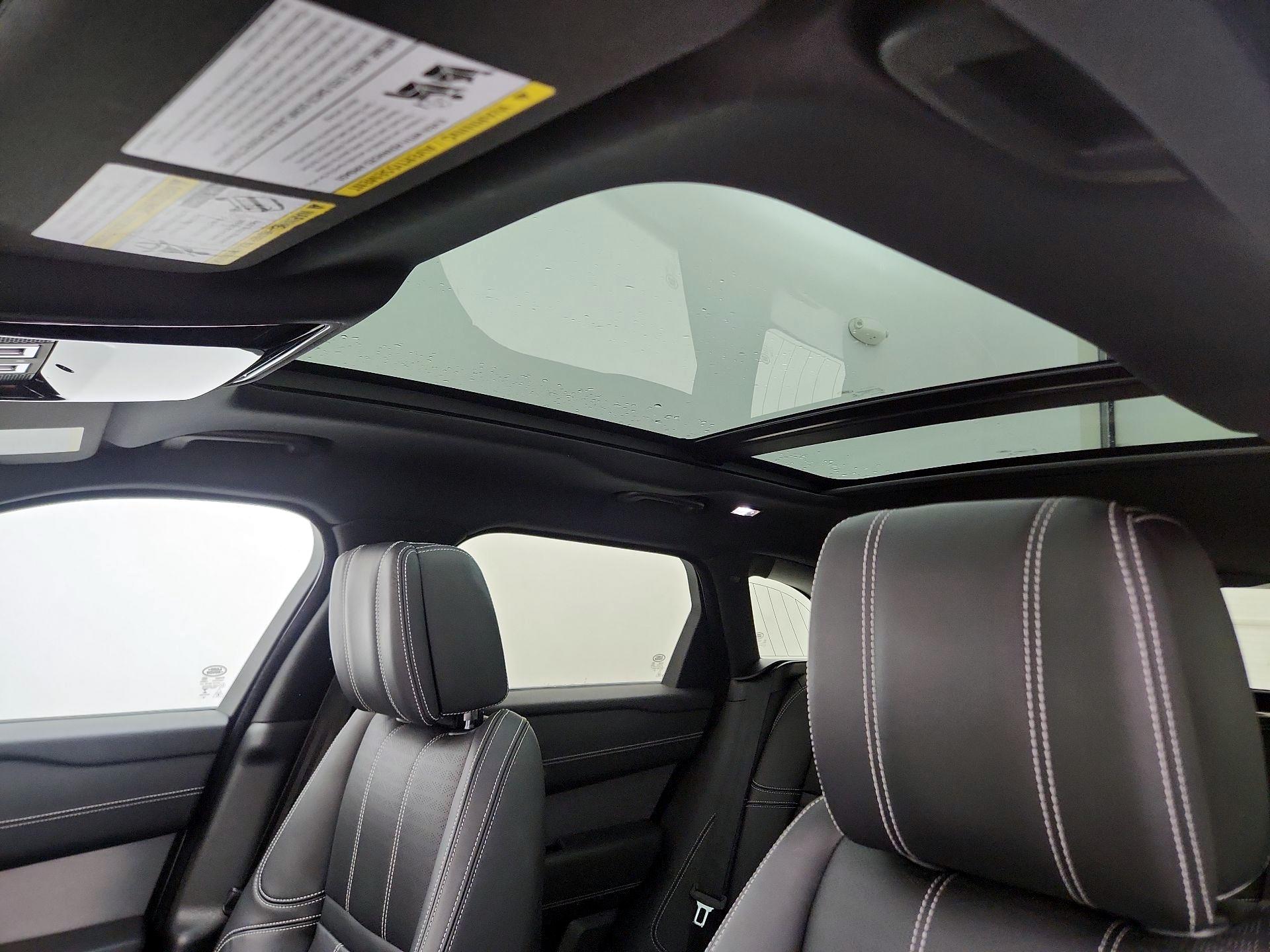 Thumbnail: 2019 Land Rover Range Rover Velar - 20