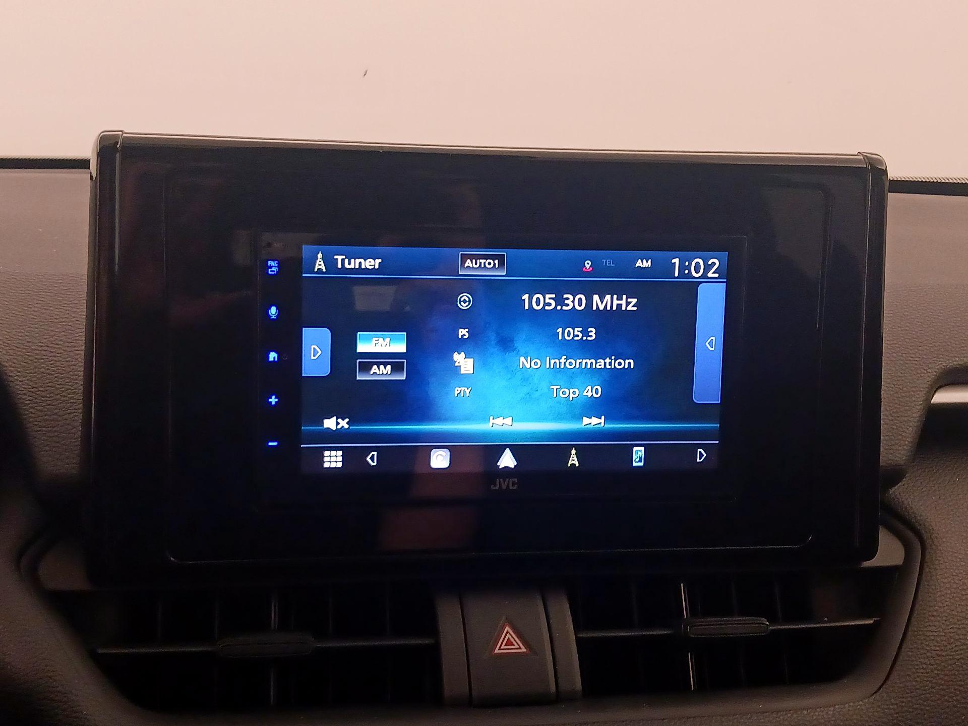 Thumbnail: 2021 Toyota RAV4 - 15