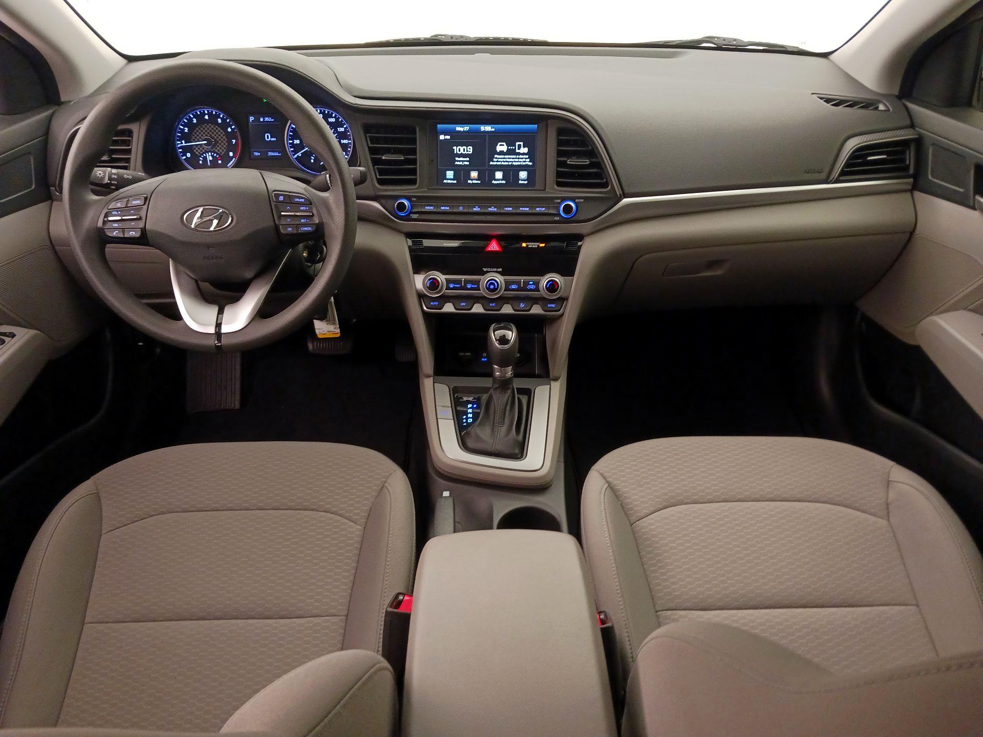 Thumbnail: 2020 Hyundai Elantra - 9