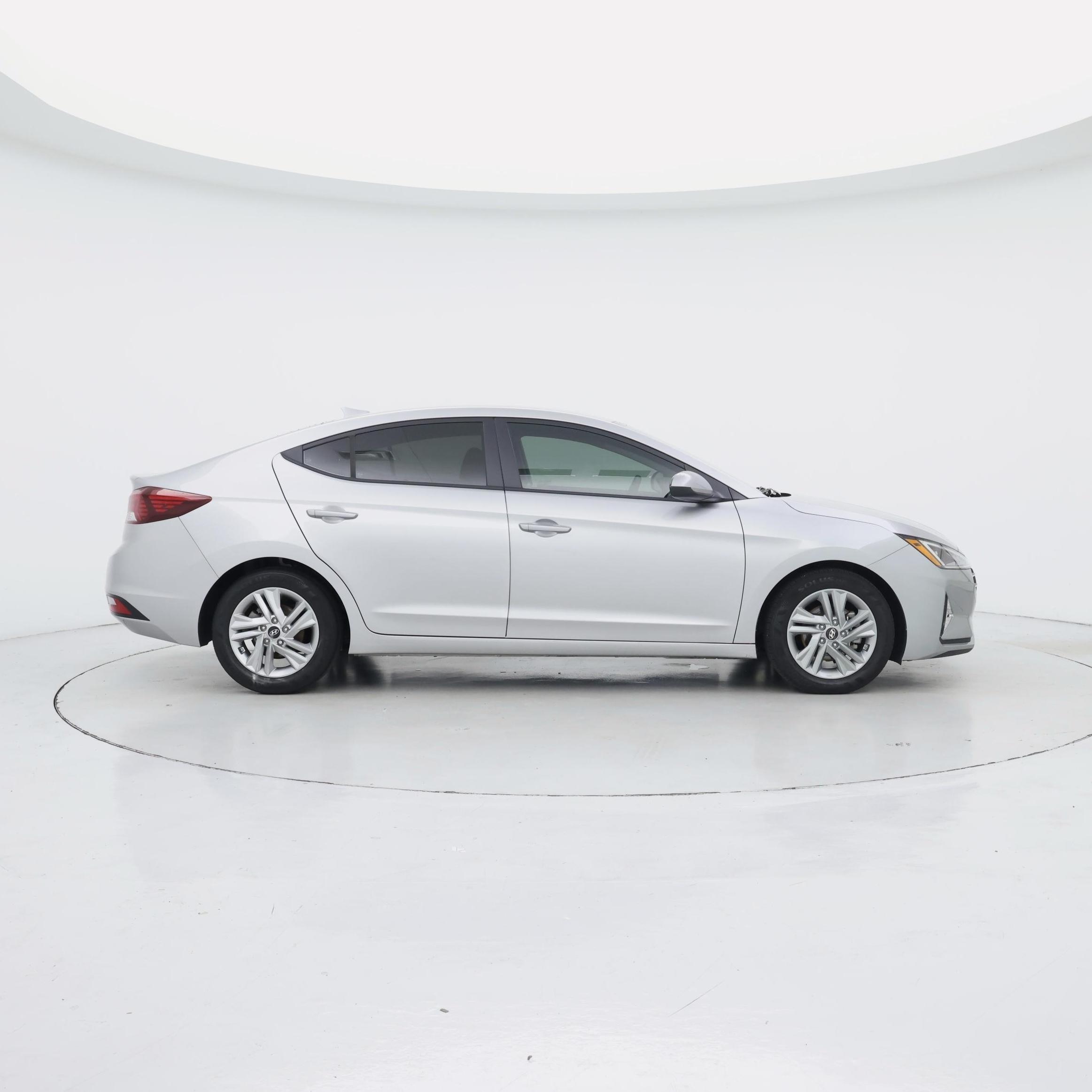 Thumbnail: 2020 Hyundai Elantra - 7