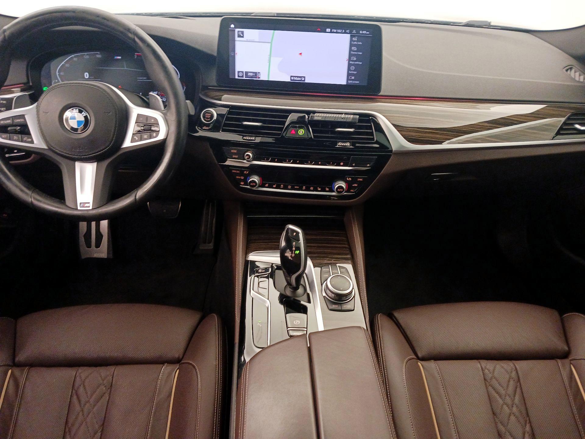 Thumbnail: 2022 BMW 5 Series - 9