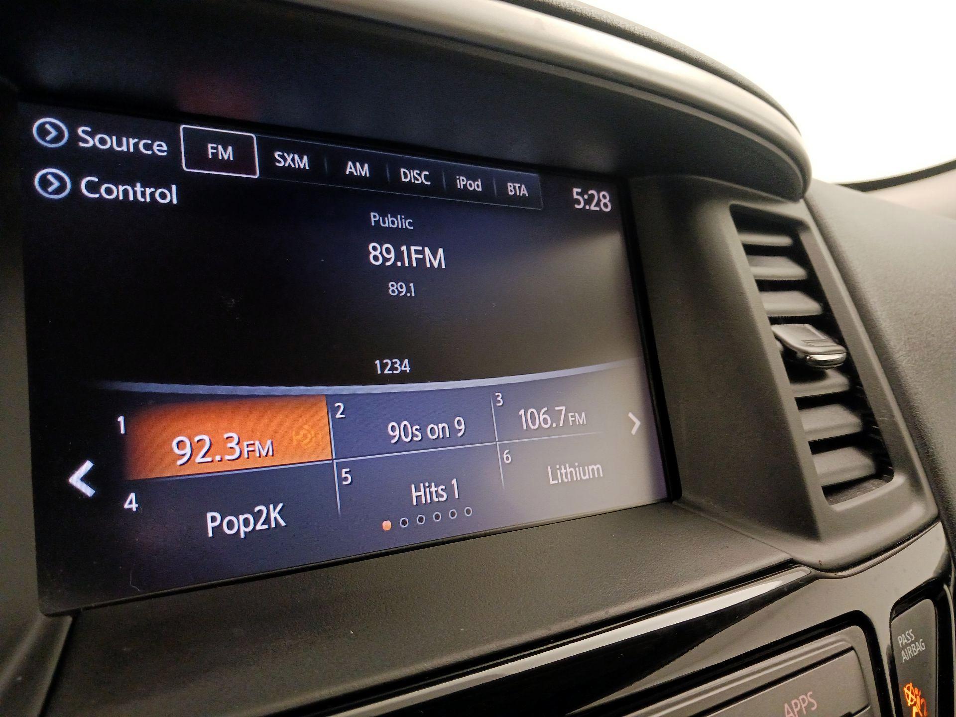 Thumbnail: 2017 Nissan Pathfinder - 15