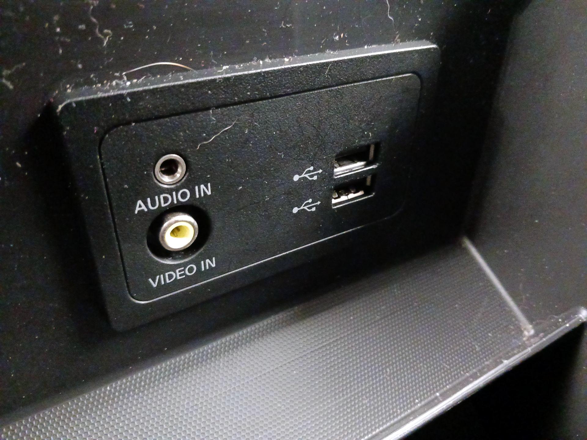 Thumbnail: 2017 Nissan Pathfinder - 18