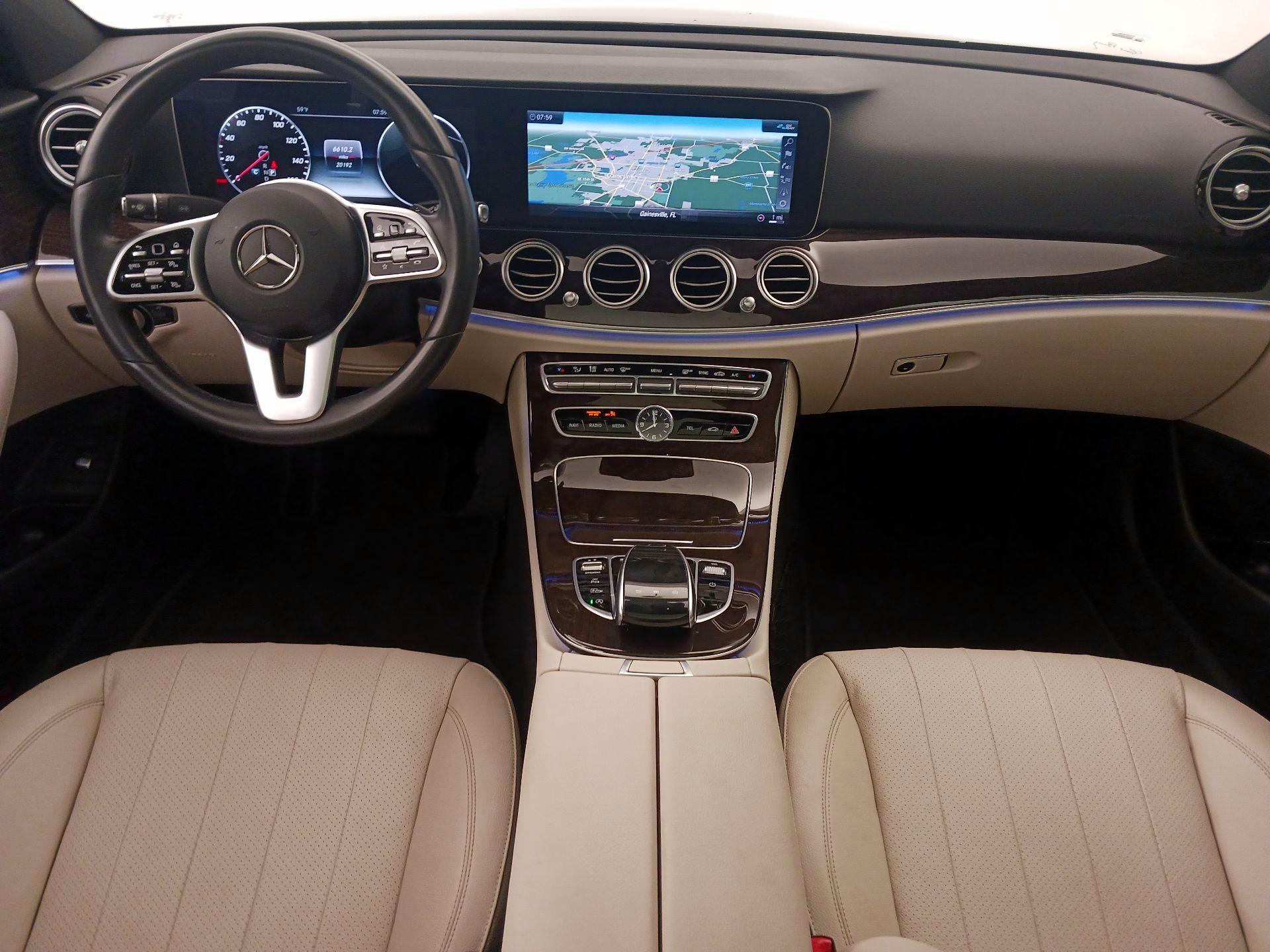 Thumbnail: 2020 Mercedes-Benz E-Class - 9