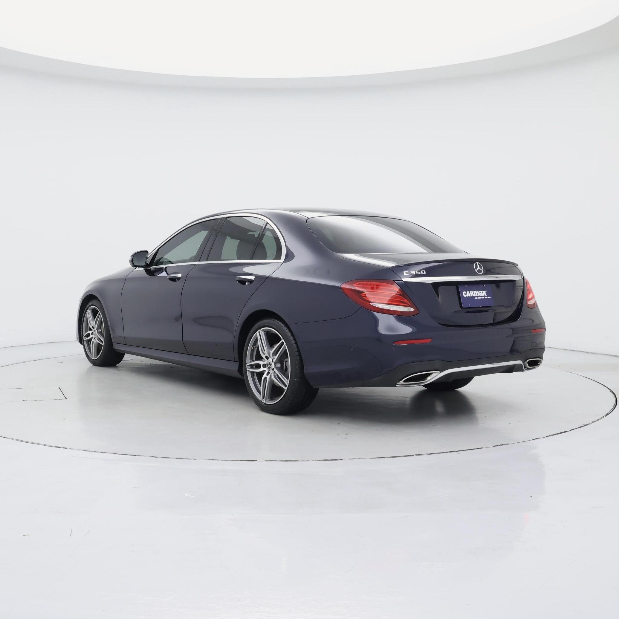 Thumbnail: 2020 Mercedes-Benz E-Class - 2