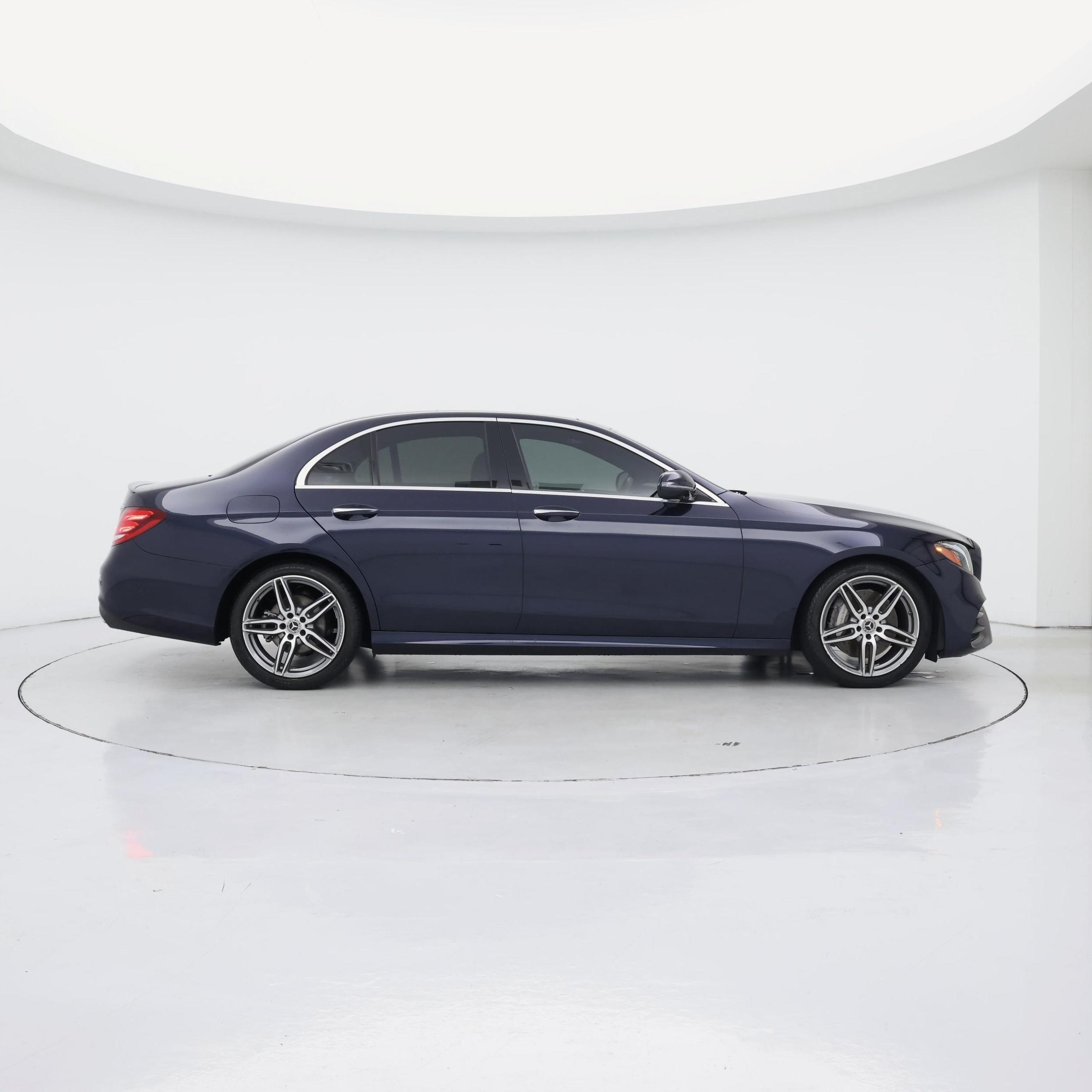 Thumbnail: 2020 Mercedes-Benz E-Class - 7