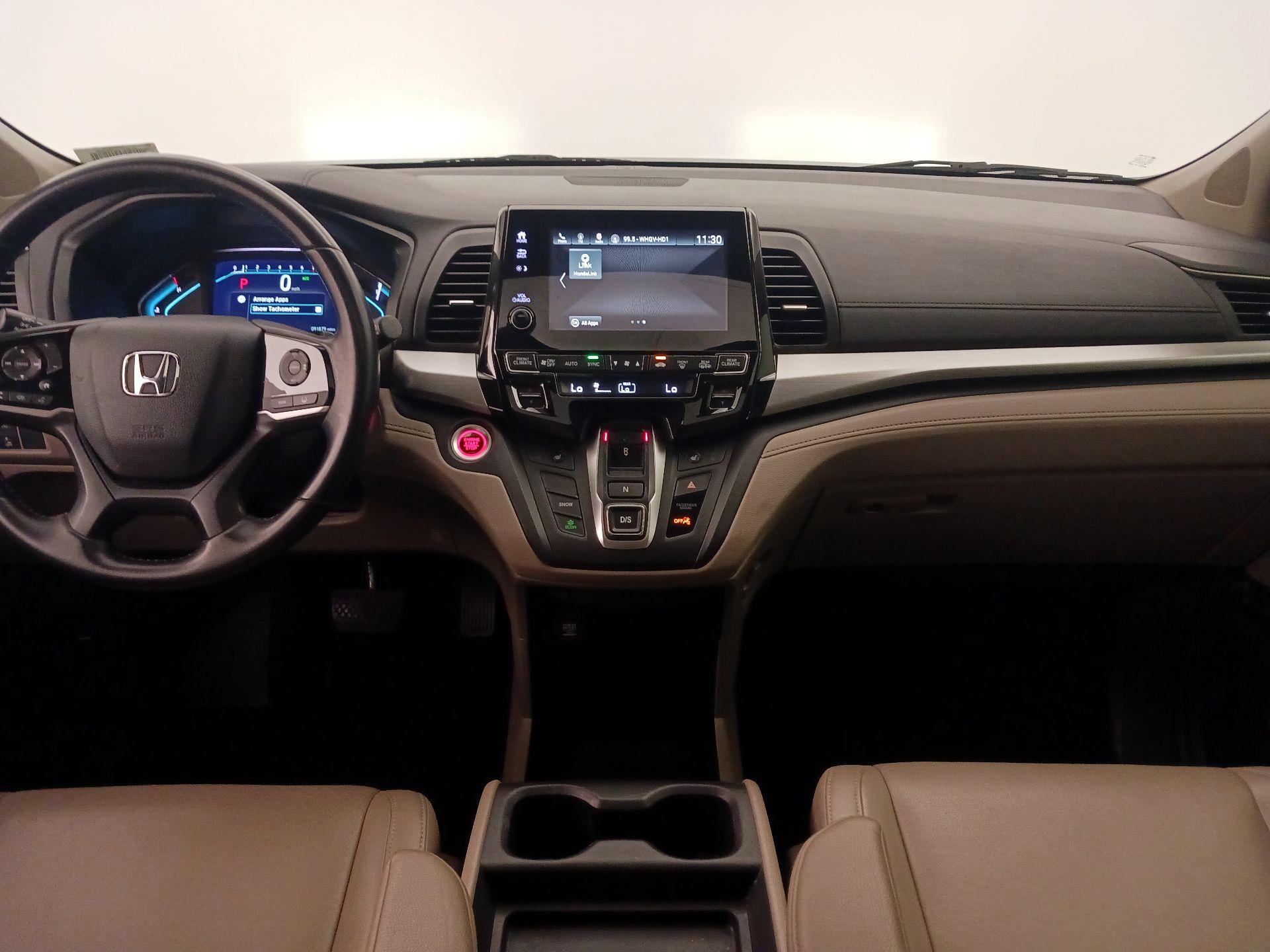 Thumbnail: 2018 Honda Odyssey - 9