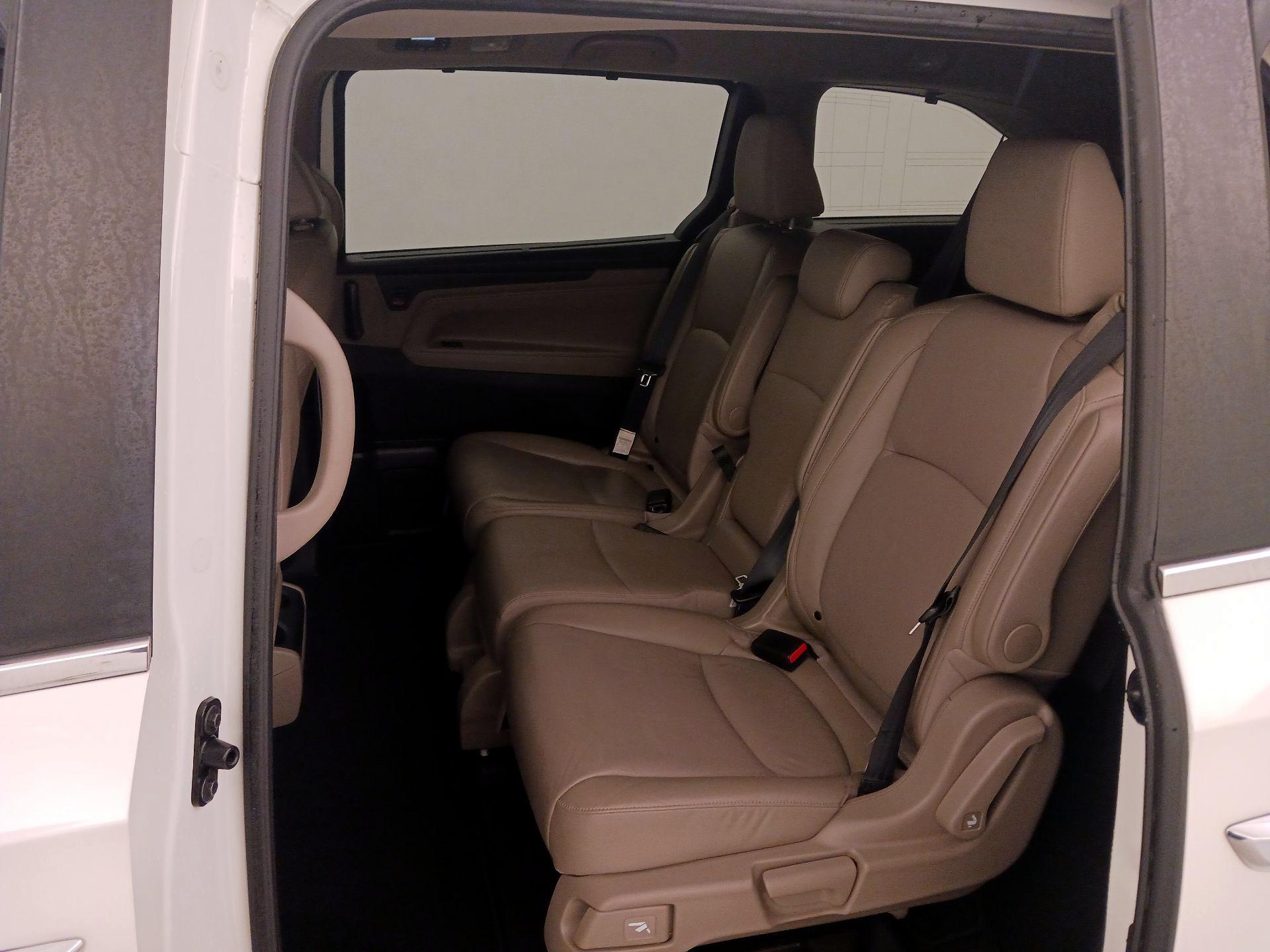 Thumbnail: 2018 Honda Odyssey - 20